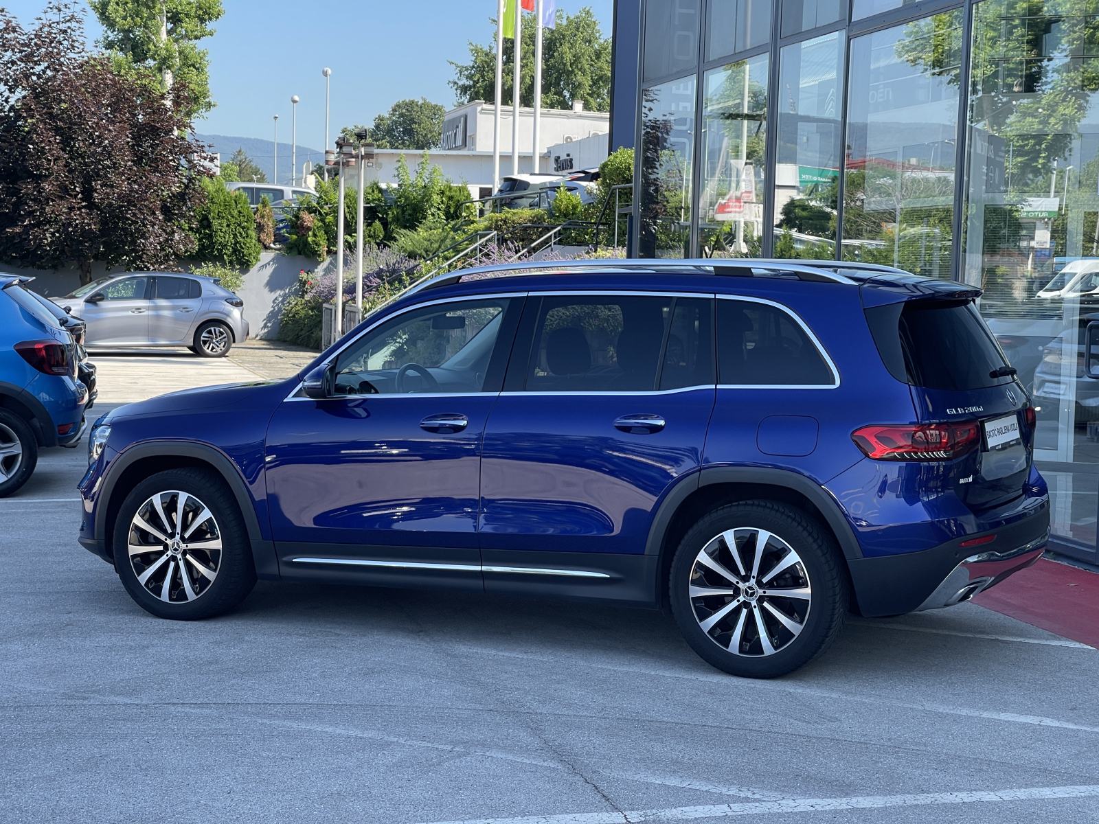 Mercedes-Benz GLB 200 D, fotografija 9