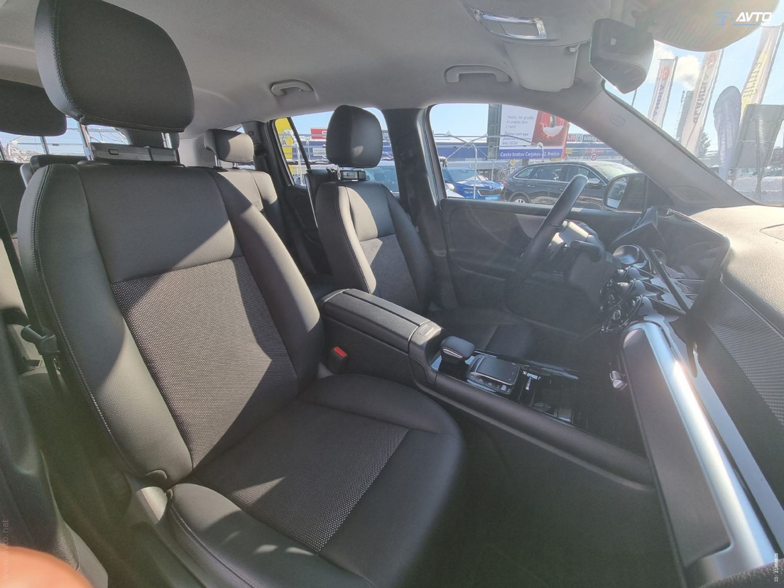 Mercedes-Benz GLB 200d AUT. LED*KAMERA*KUKA*, fotografija 9