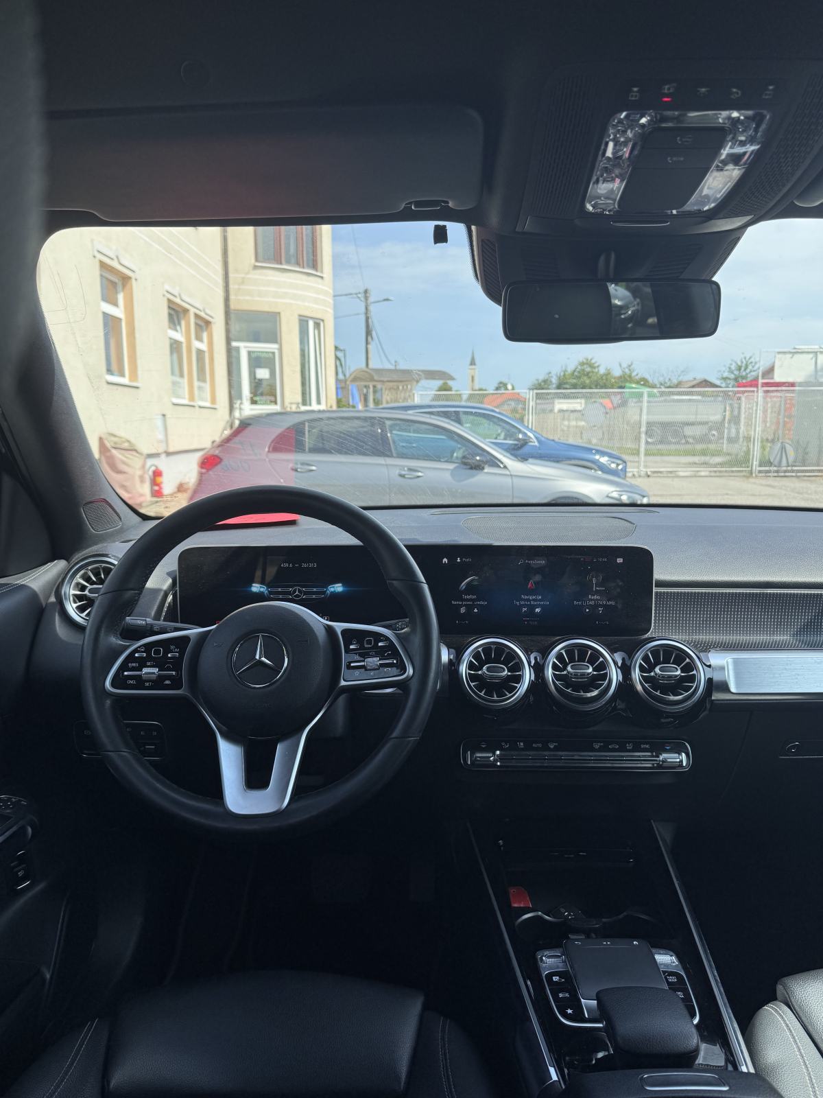 Mercedes-Benz GLB 200d automatik, fotografija 7