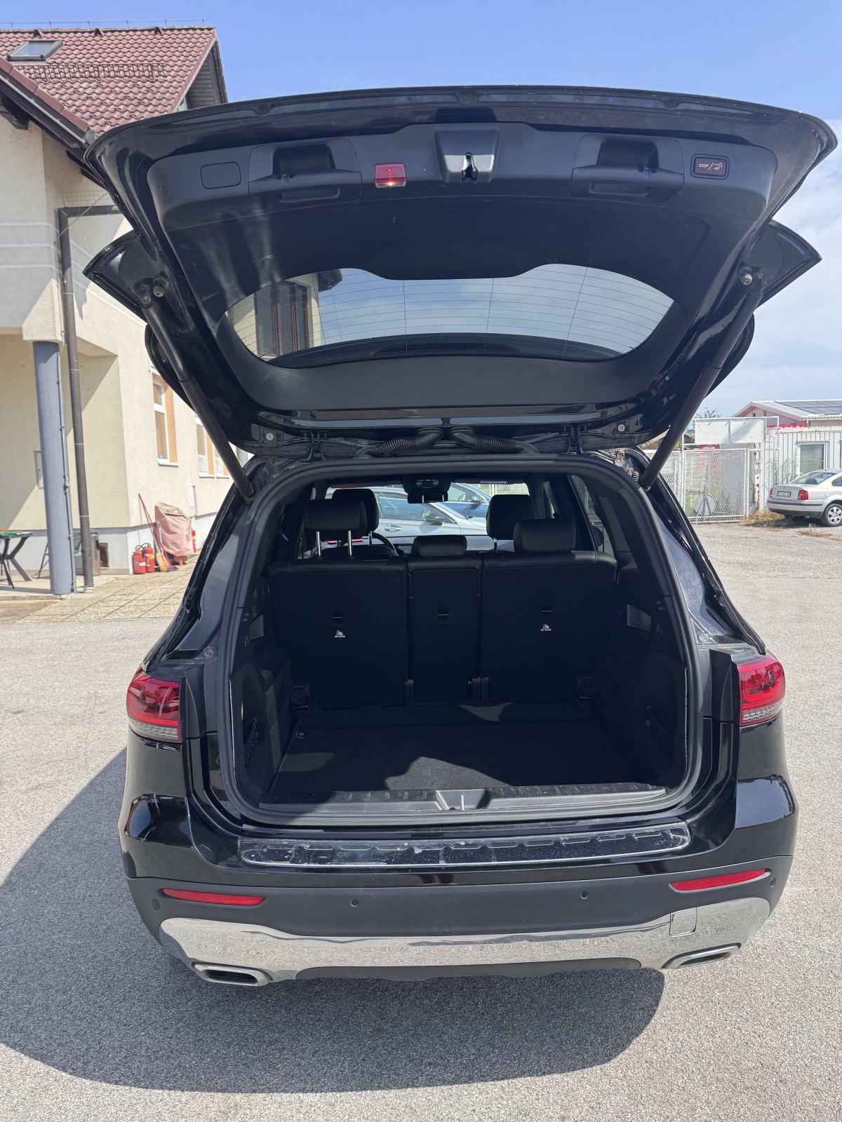 Mercedes-Benz GLB 200d automatik, fotografija 9