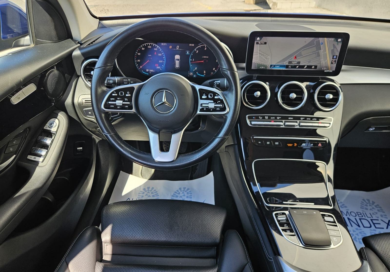 Mercedes-Benz GLC 200 4MATIC automatik, fotografija 8
