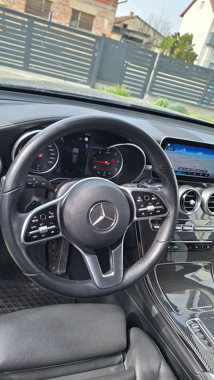 Mercedes-Benz GLC 200 4MATIC, fotografija 12
