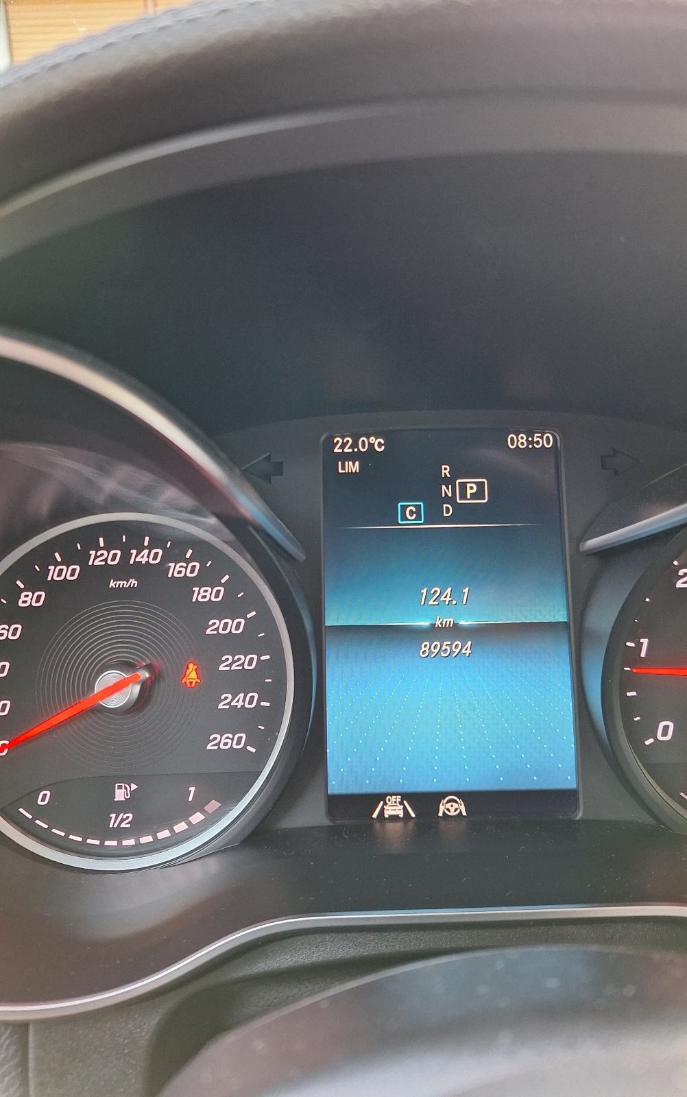 Mercedes-Benz GLC 200 4MATIC, fotografija 19