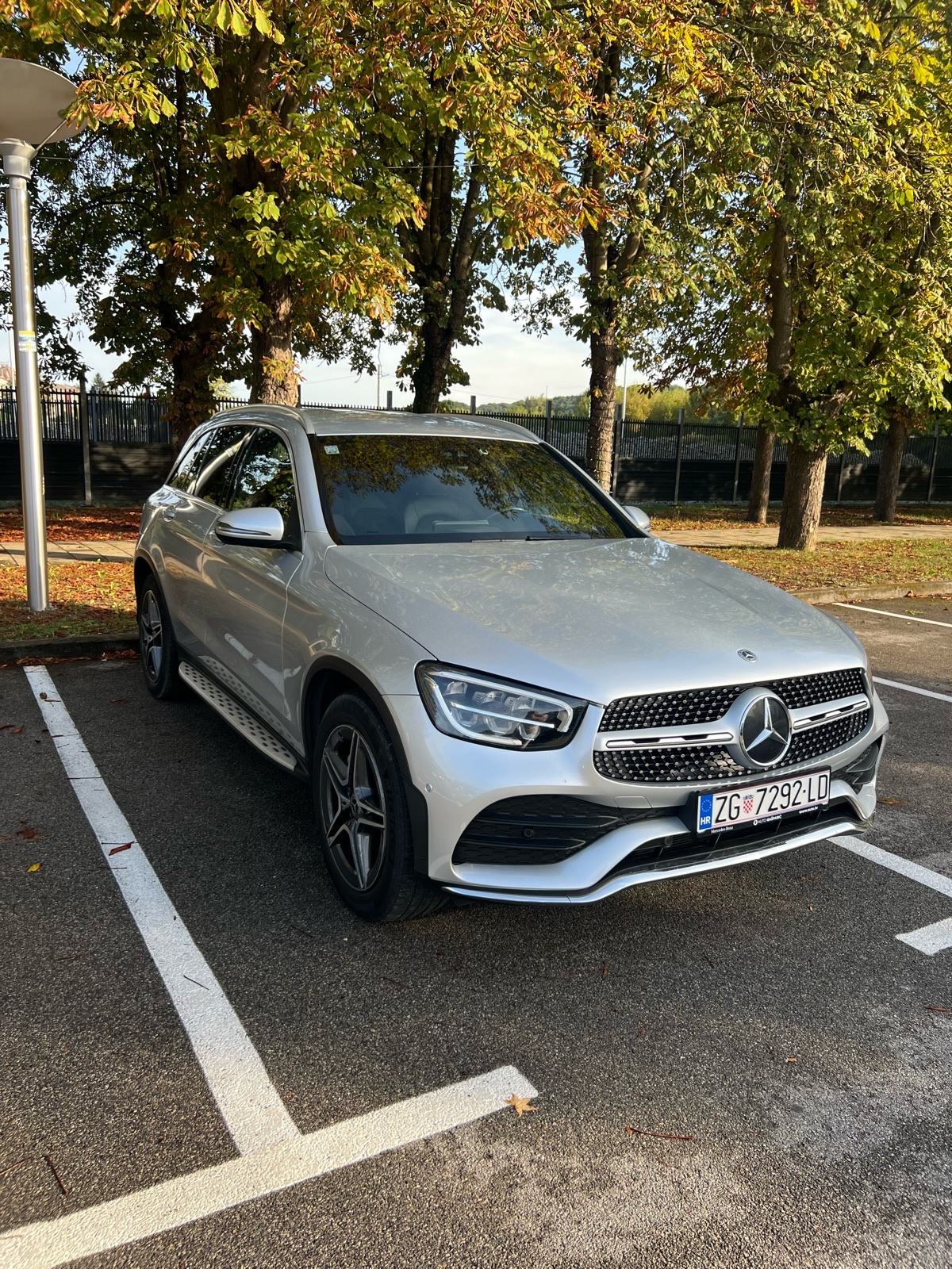 Mercedes-Benz GLC 200 d AMG 4MATIC - novi model, fotografija 2