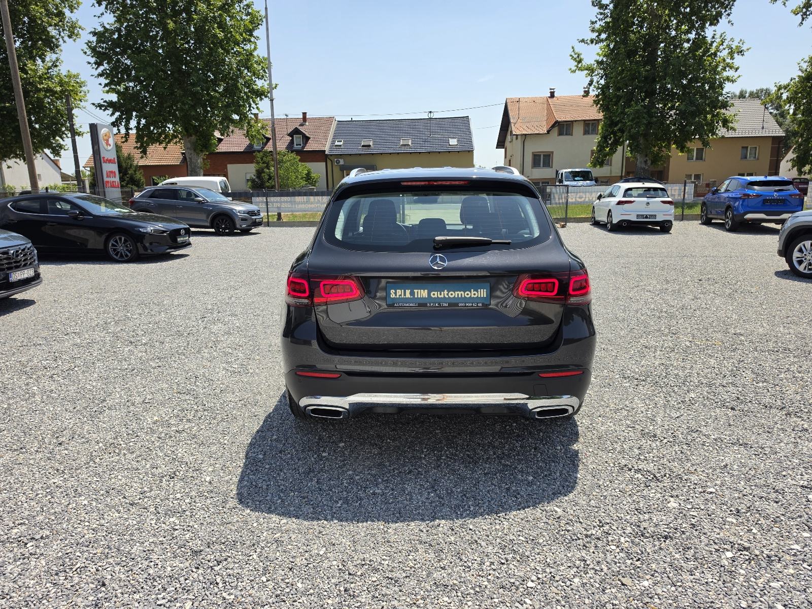 Mercedes-Benz GLC 220 d 4Matic 75TKM,SERV,NAVI.,LED,ALU,KAM,PDC,KOŽA, pogled izvana - slika 4