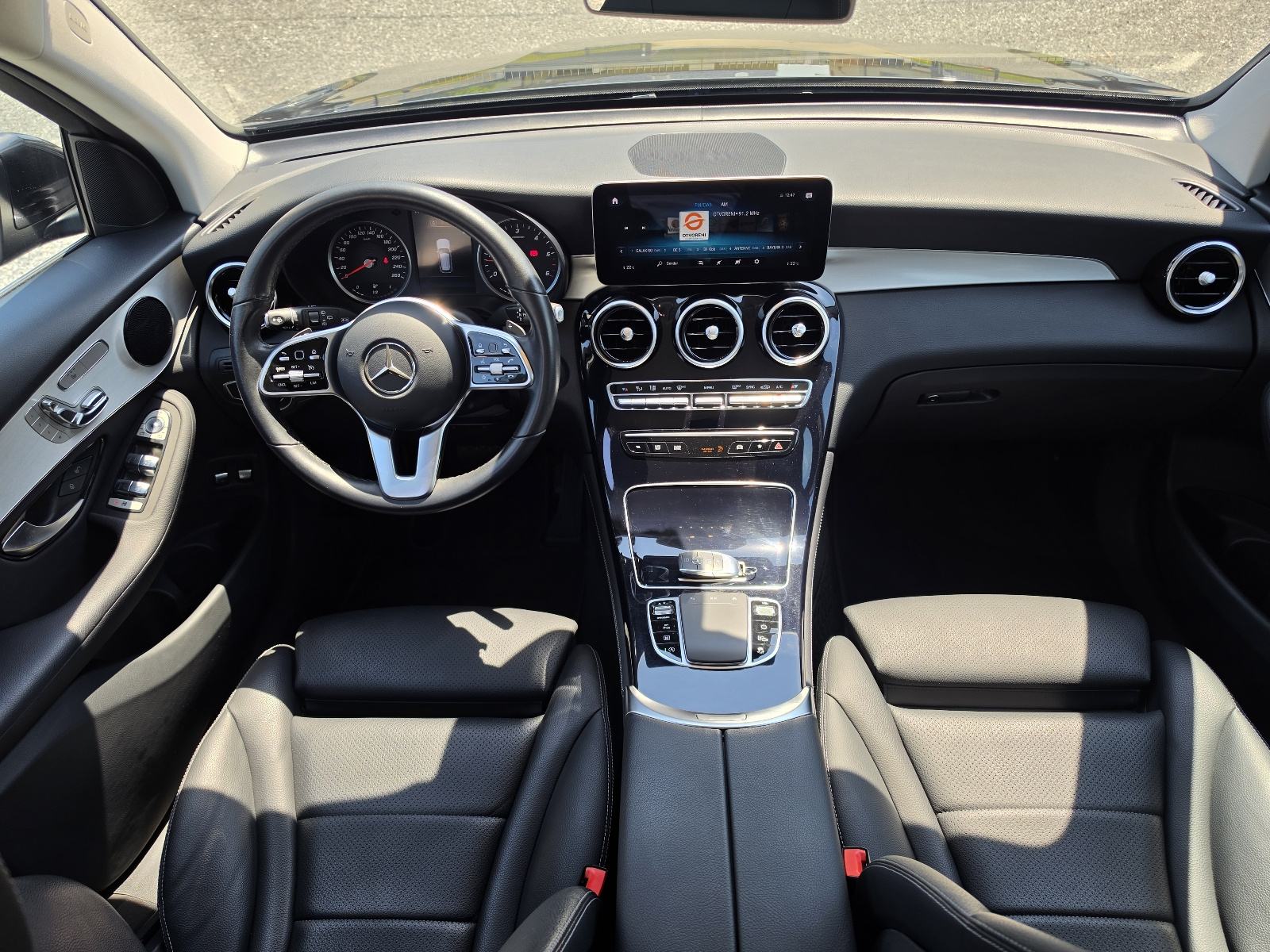 Mercedes-Benz GLC 220 d 4Matic 75TKM,SERV,NAVI.,LED,ALU,KAM,PDC,KOŽA, fotografija 19