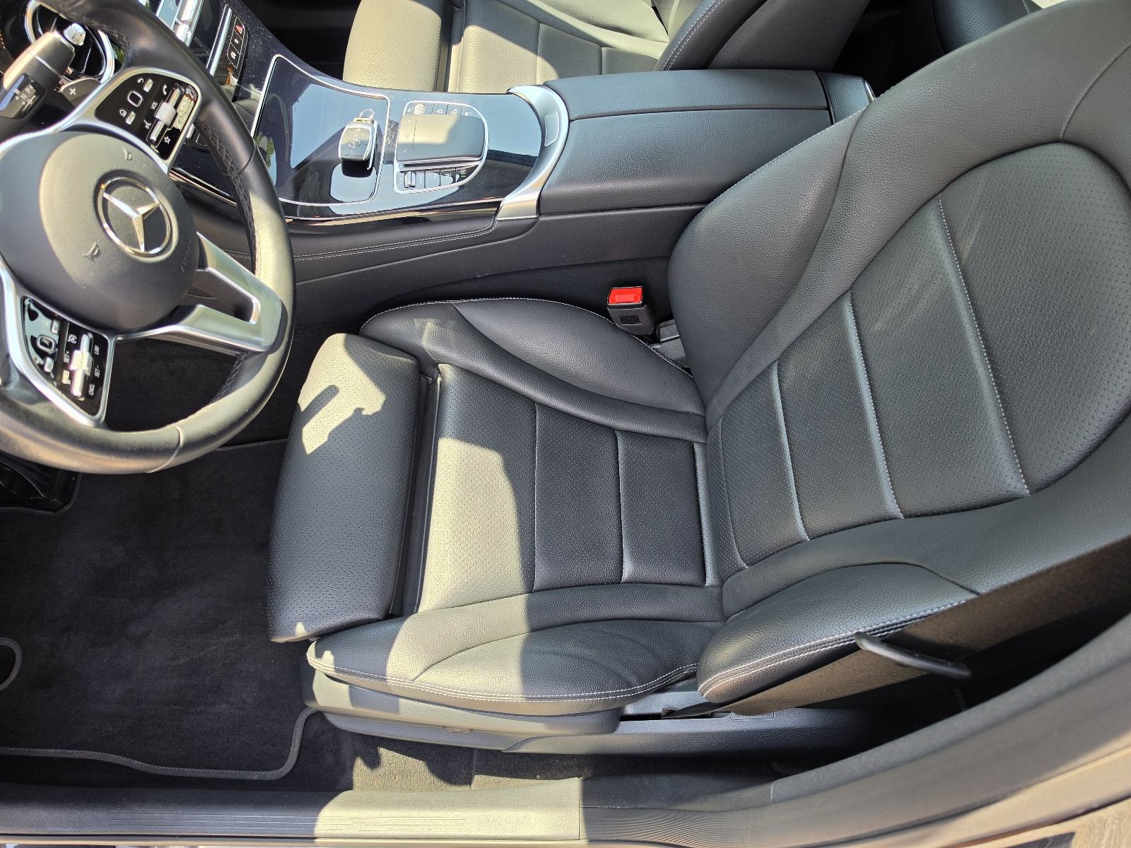 Mercedes-Benz GLC 220 d 4Matic 75TKM,SERV,NAVI.,LED,ALU,KAM,PDC,KOŽA, fotografija 20