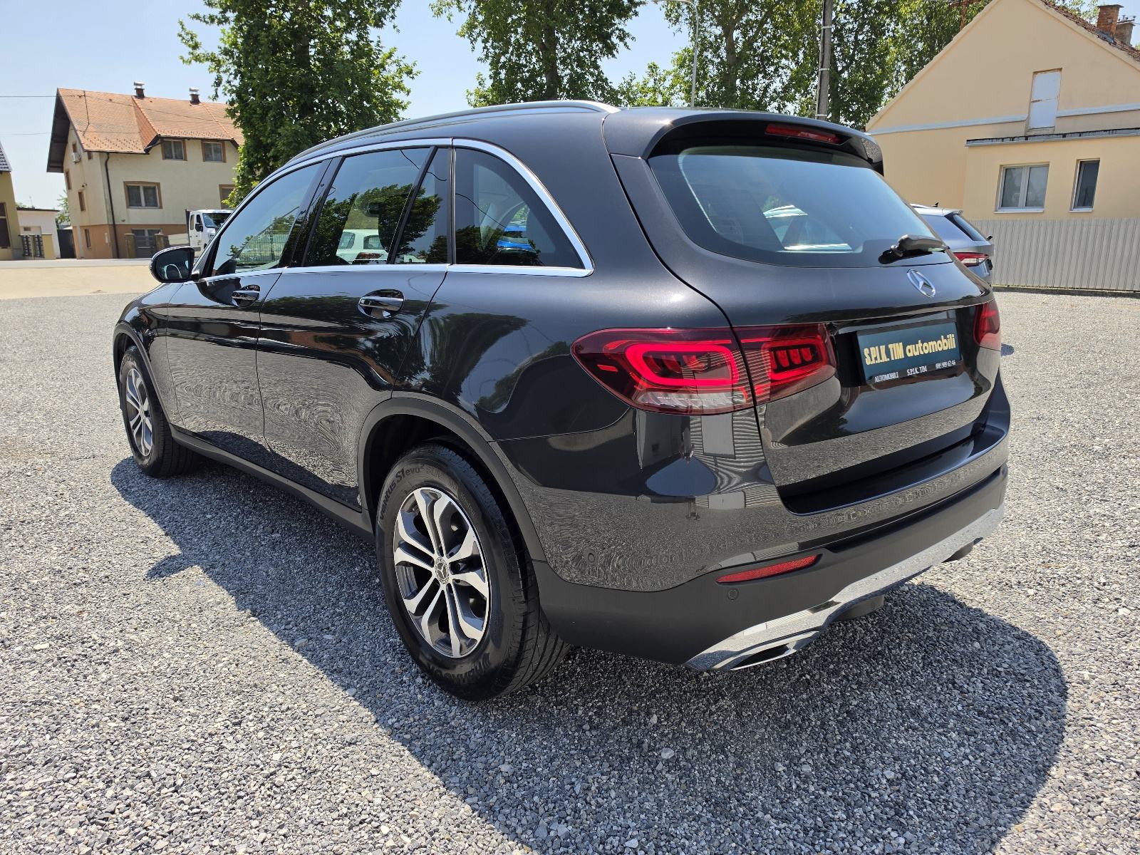 Mercedes-Benz GLC 220 d 4Matic 75TKM,SERV,NAVI.,LED,ALU,KAM,PDC,KOŽA, pogled izvana - slika 3