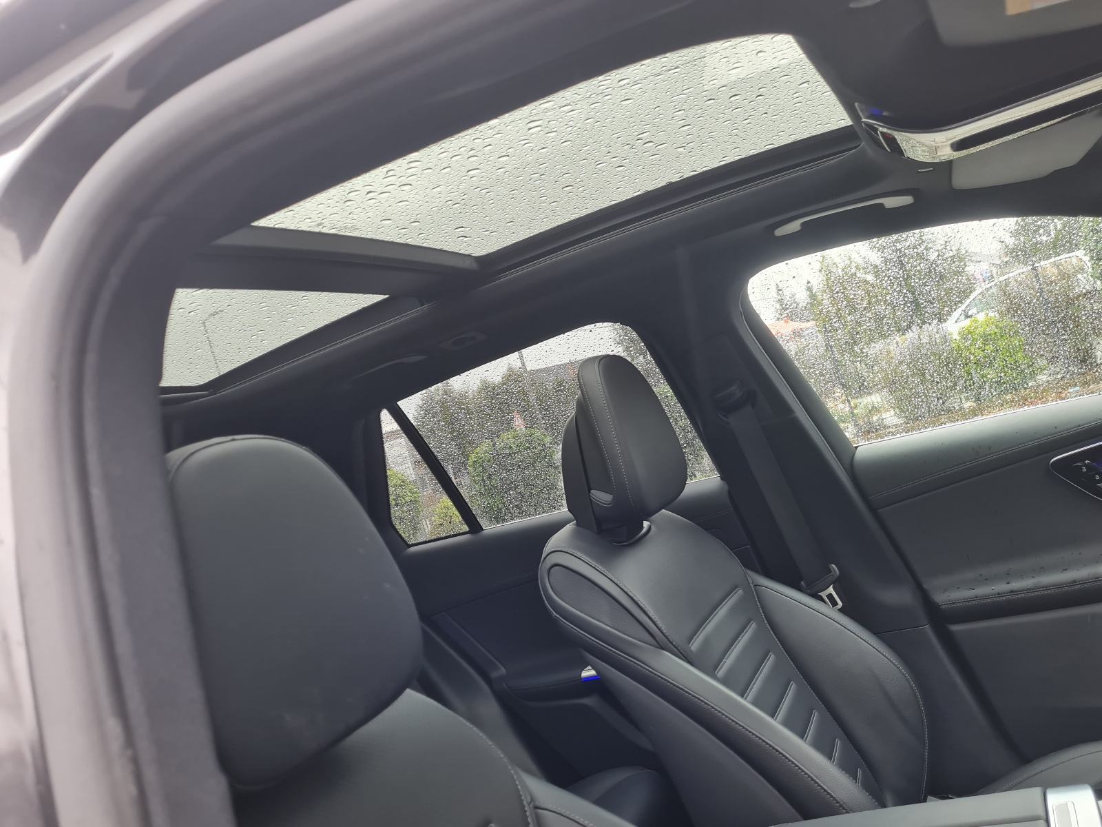 Mercedes-Benz GLC 220 d 4MATIC AMG --2024.g.--24.000km--, fotografija 14