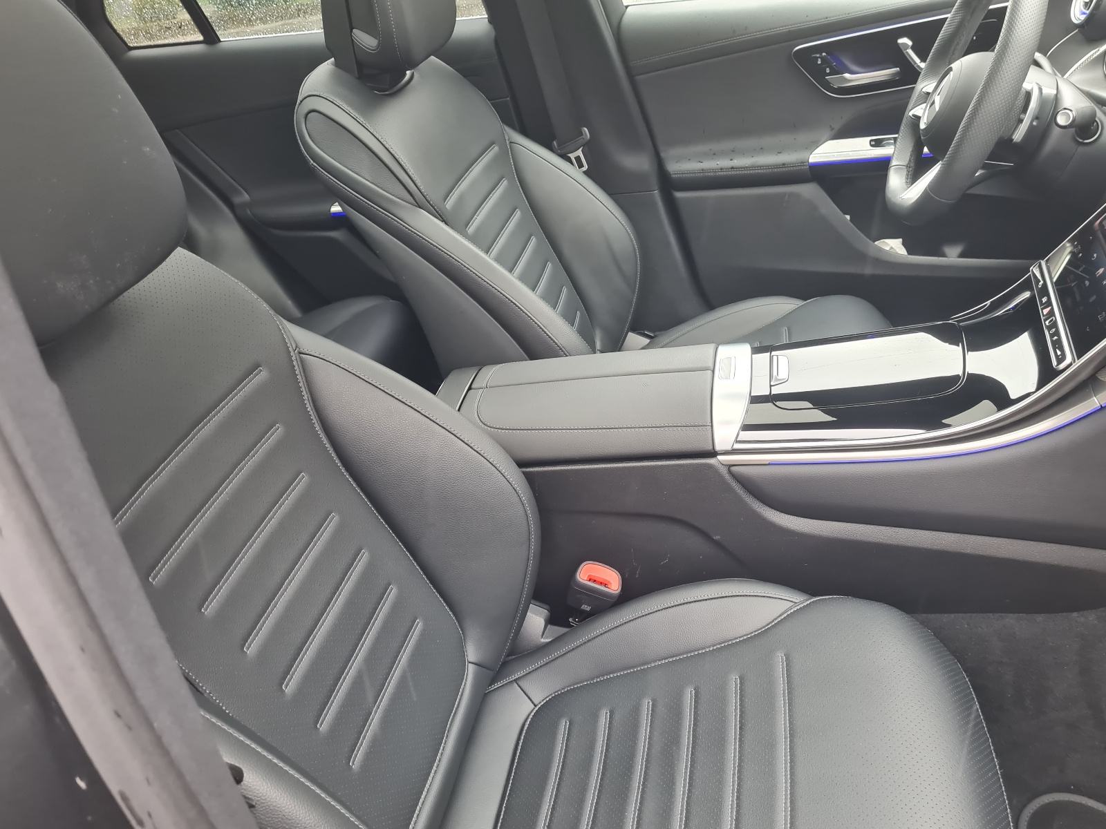 Mercedes-Benz GLC 220 d 4MATIC AMG --2024.g.--24.000km--, fotografija 15