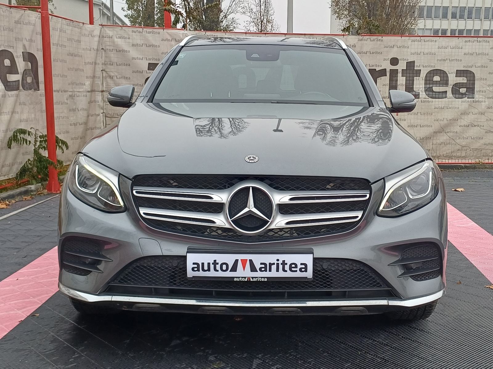 Mercedes-Benz GLC 220 d 4MATIC AMG *Koža,Panorama,Navi,Led,Alu"19*, fotografija 3