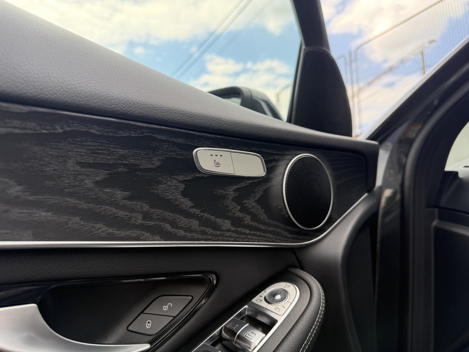 Mercedes-Benz GLC 220 D 4MATIC AMG line automatik, fotografija 13
