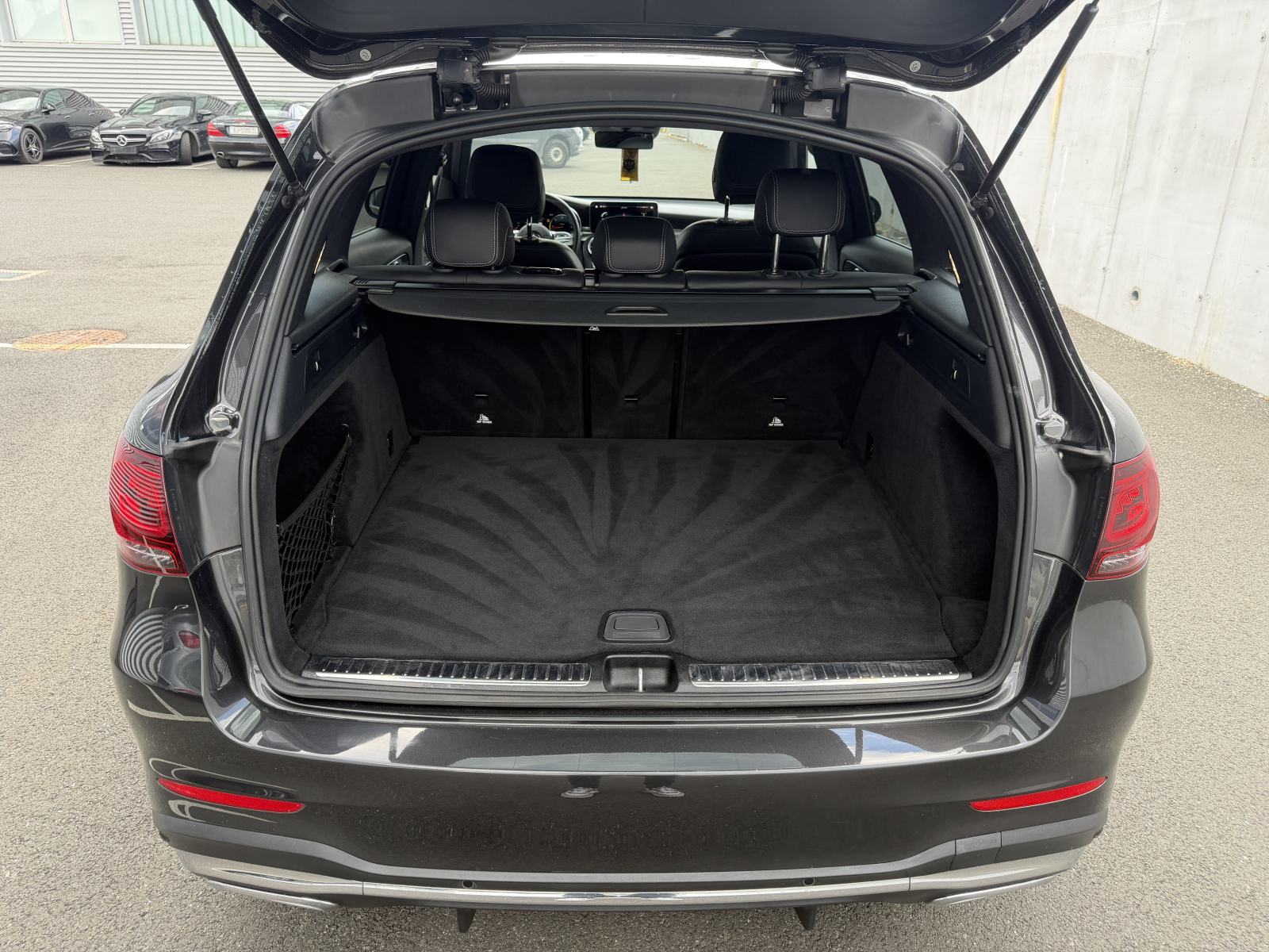 Mercedes-Benz GLC 220 D 4MATIC AMG line automatik, fotografija 9