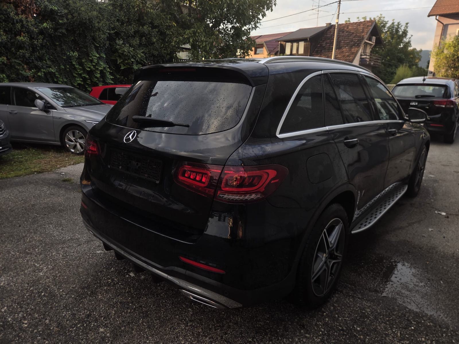Mercedes-Benz GLC 220 d 4MATIC AMG NIJE UVOZ, fotografija 11