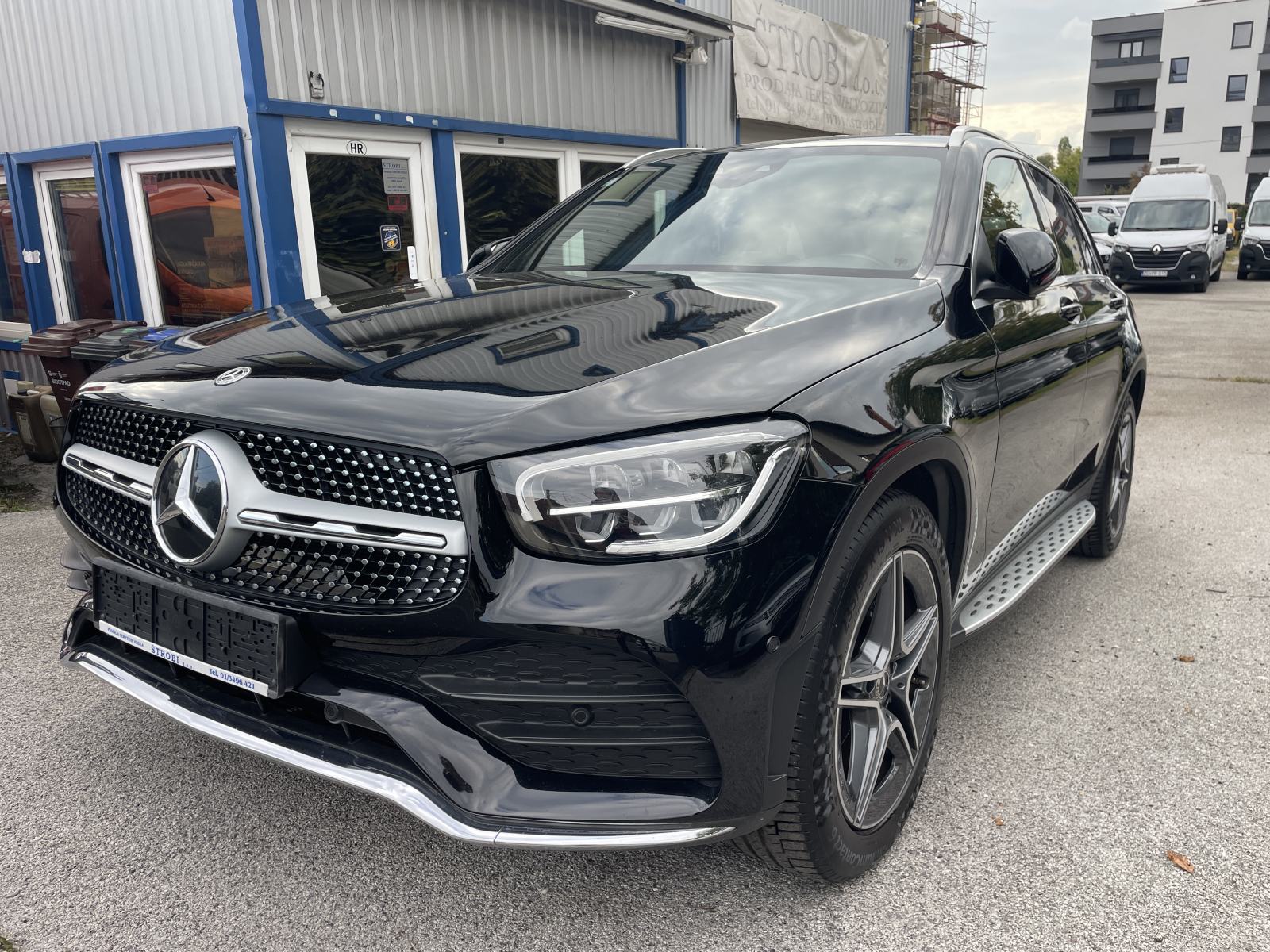 Mercedes-Benz GLC 220 d 4MATIC AMG NIJE UVOZ, fotografija 2