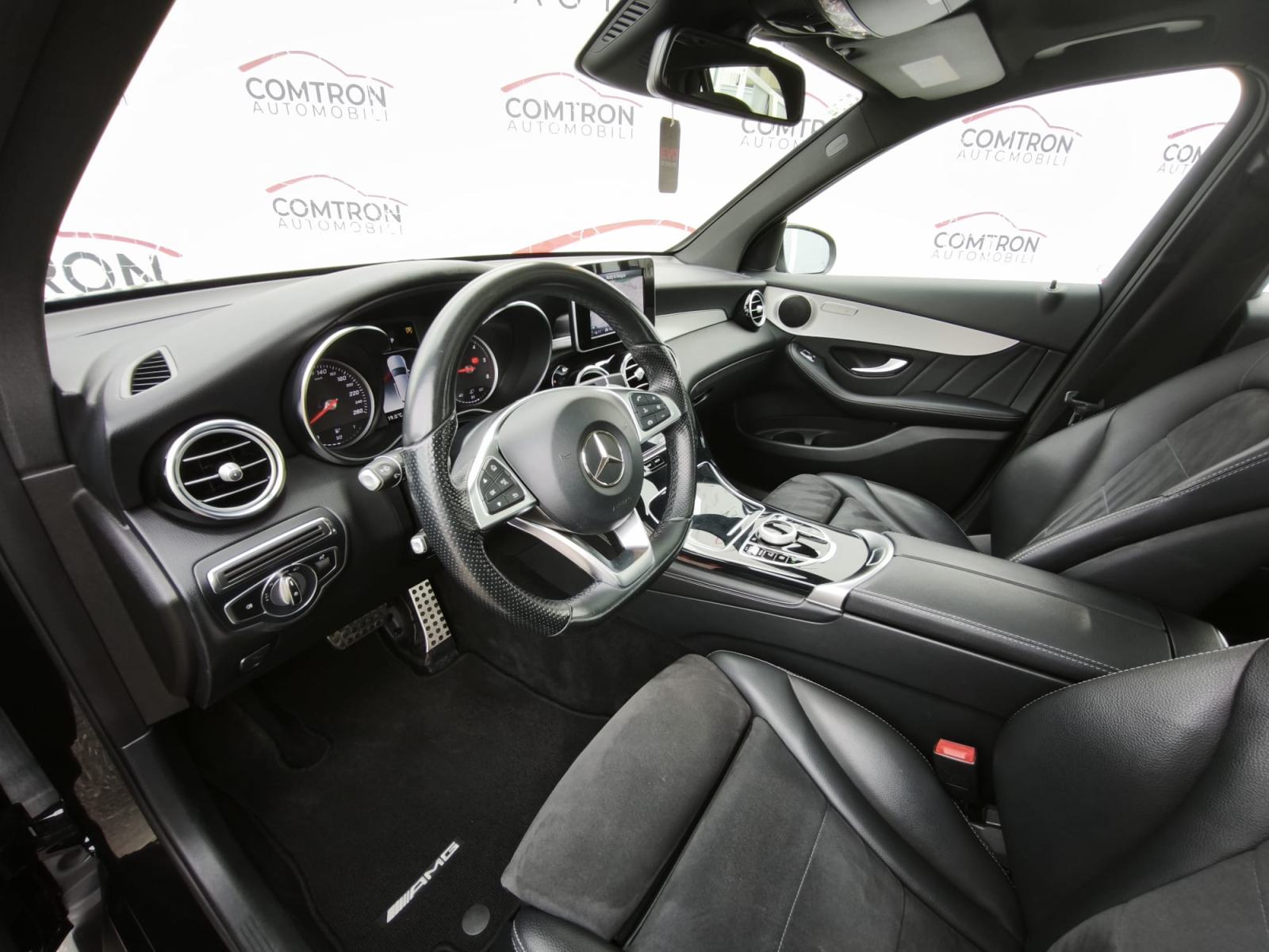 Mercedes-Benz GLC 220 d 4MATIC **AMG**PANORAMA**JAMSTVO**, fotografija 10