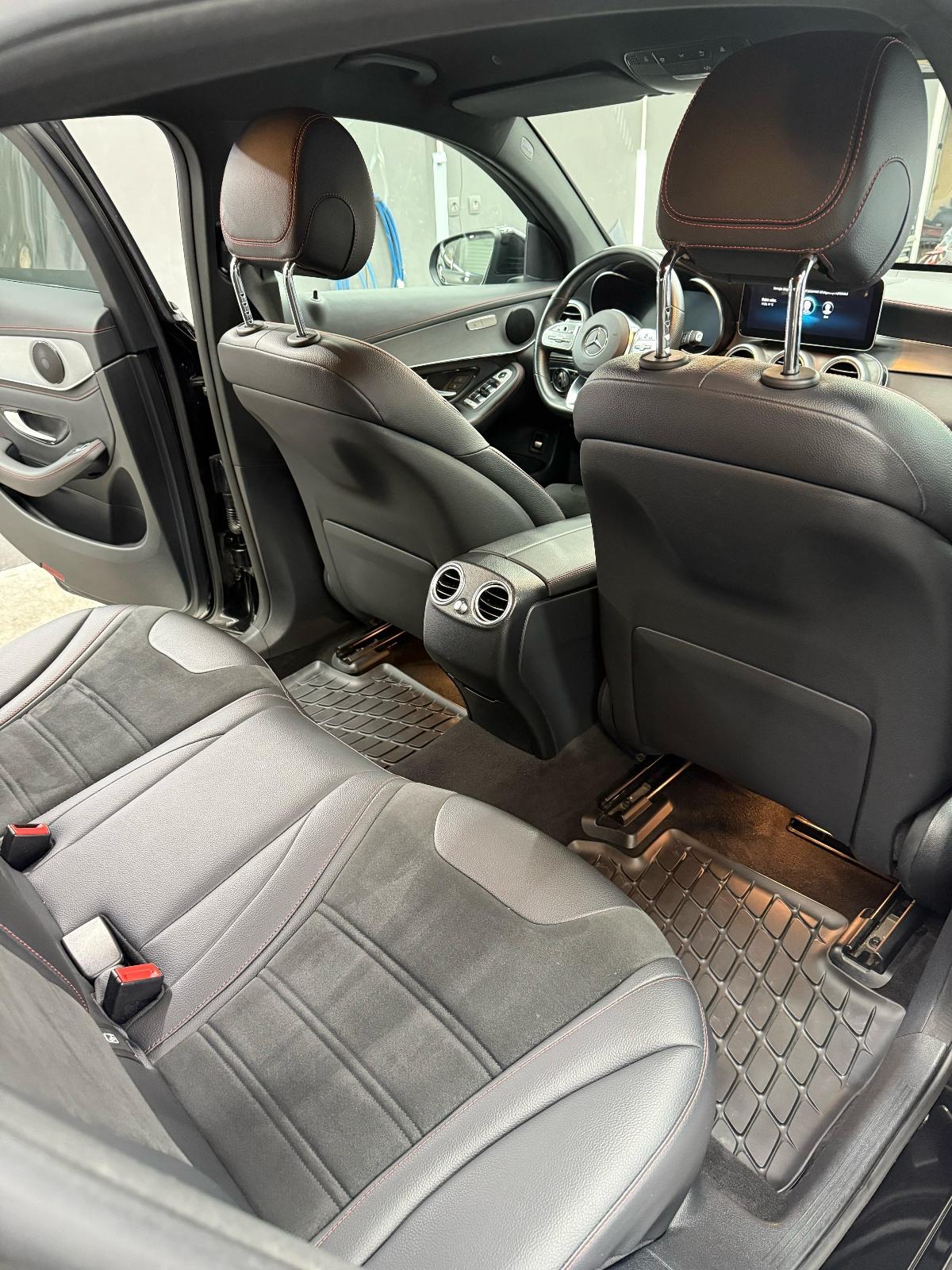 Mercedes-Benz GLC 220 d 4MATIC automatik AMG paket opreme, fotografija 10