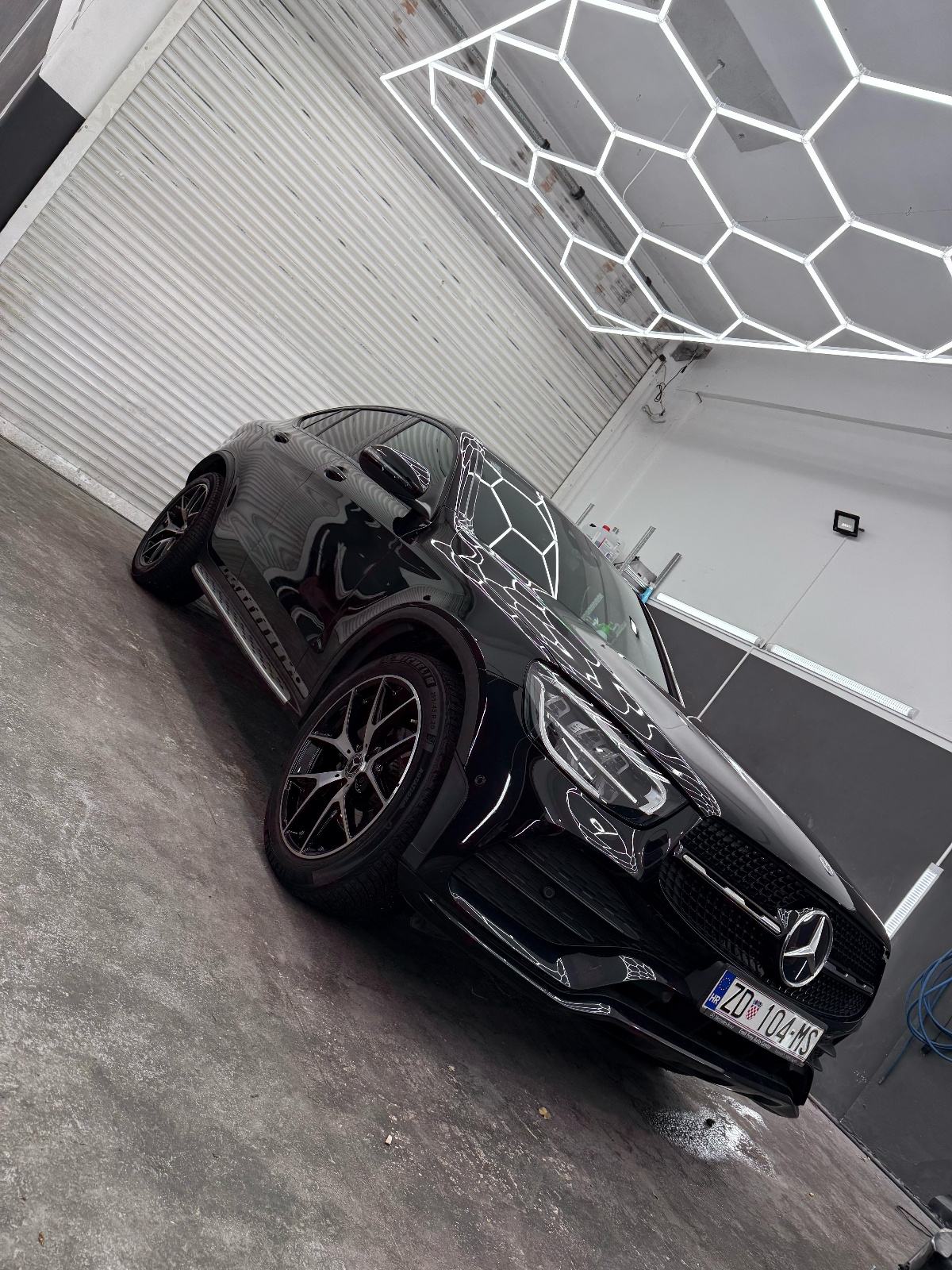 Mercedes-Benz GLC 220 d 4MATIC automatik AMG paket opreme, fotografija 14