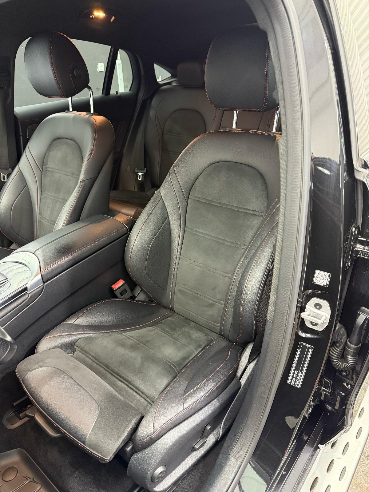 Mercedes-Benz GLC 220 d 4MATIC automatik AMG paket opreme, fotografija 17