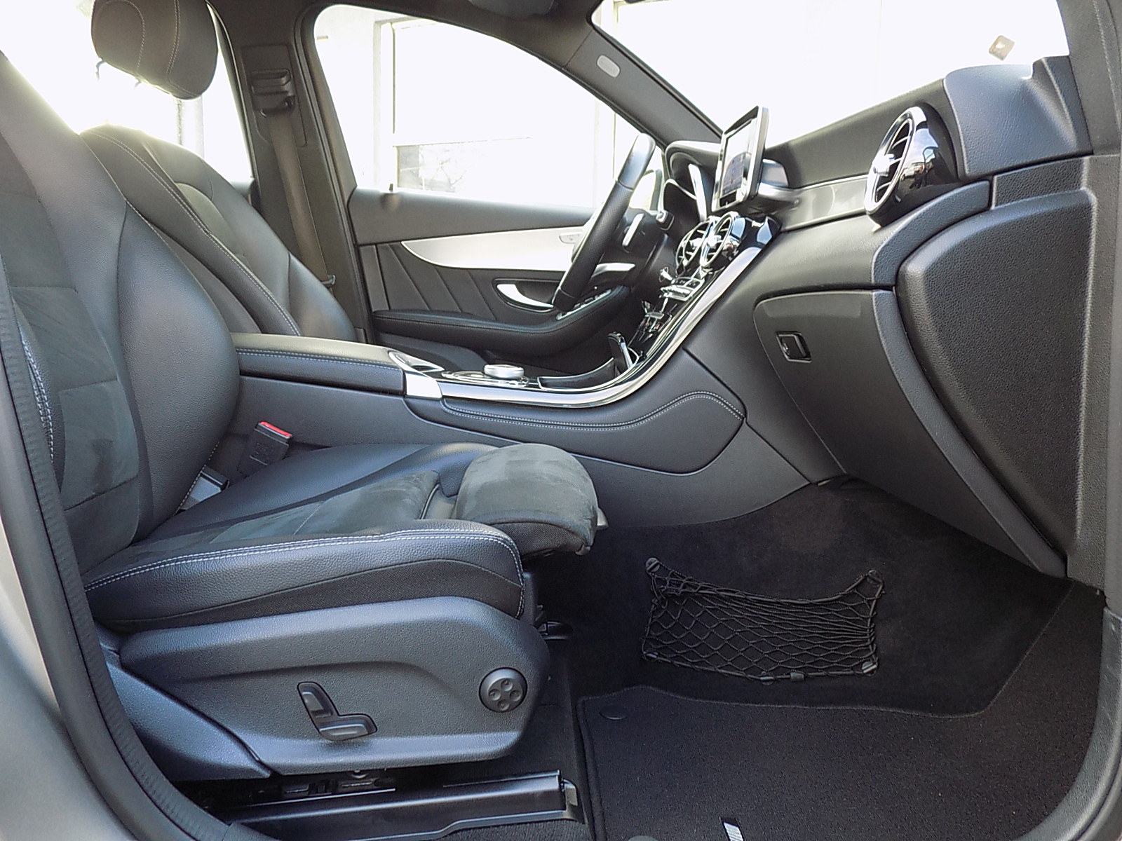 Mercedes-Benz GLC 220d AUTOMATIK / AMG / 4MATIC / LED / NAVI / JAMSTVO, fotografija 12