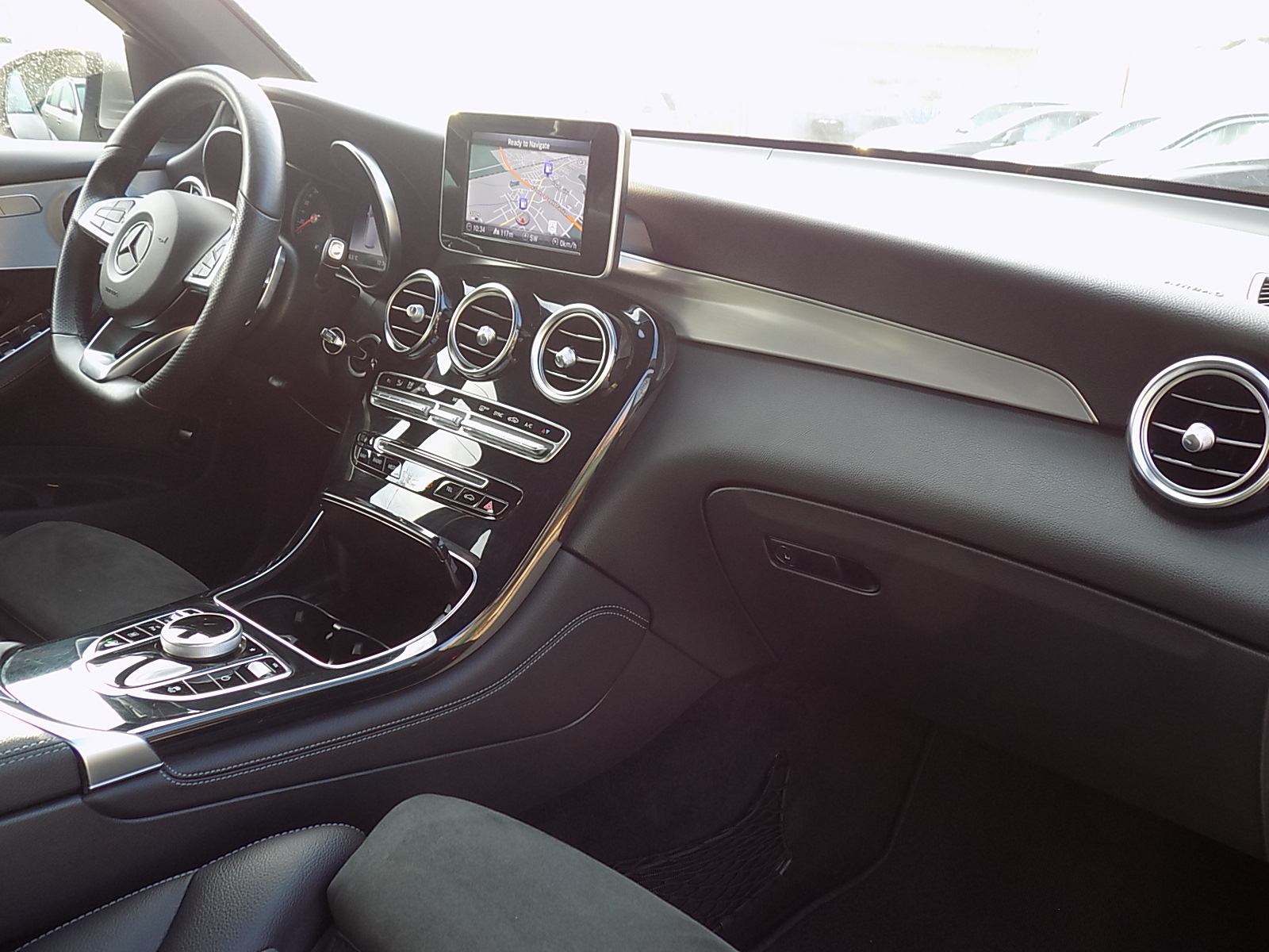 Mercedes-Benz GLC 220d AUTOMATIK / AMG / 4MATIC / LED / NAVI / JAMSTVO, fotografija 15