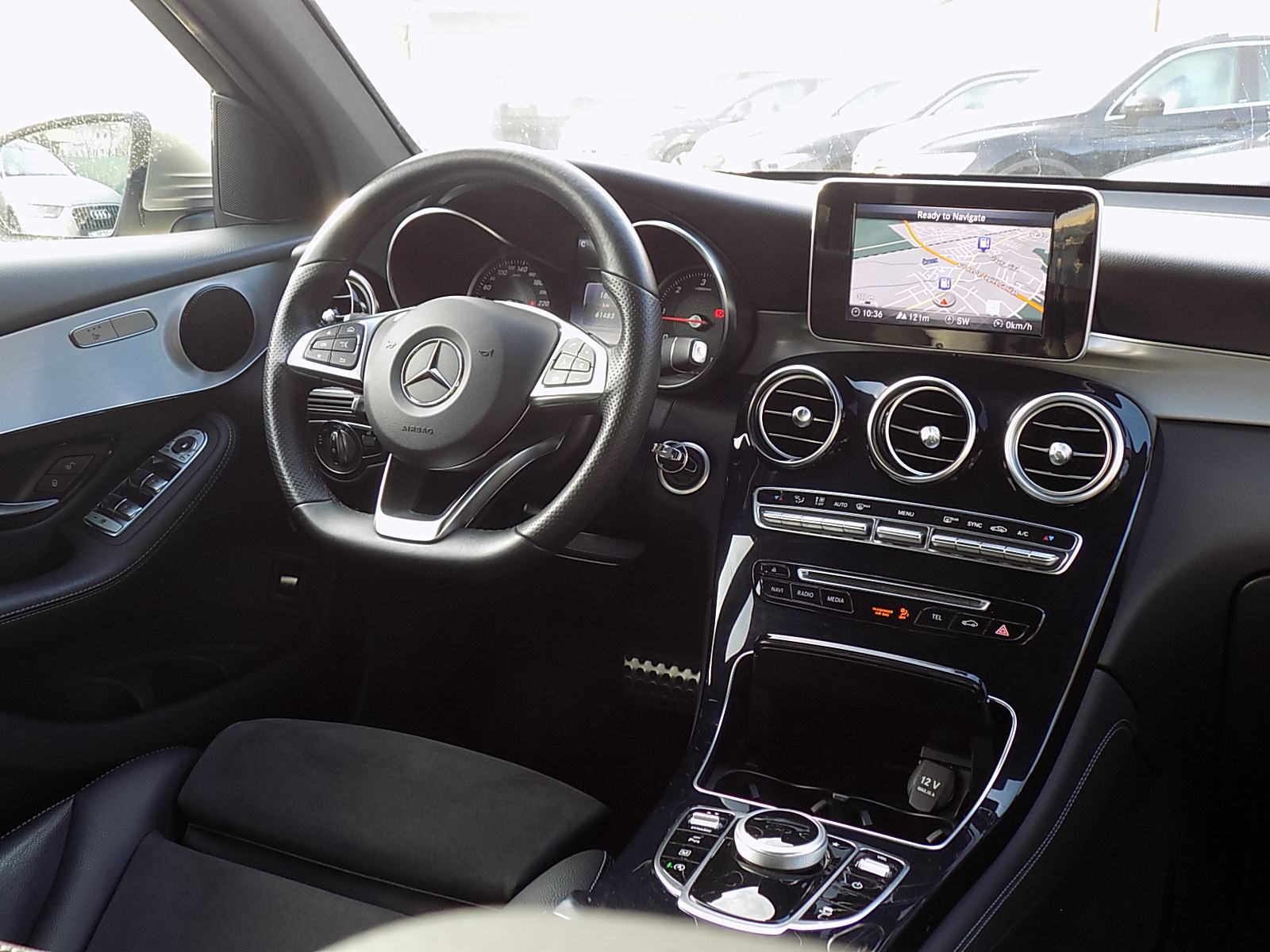 Mercedes-Benz GLC 220d AUTOMATIK / AMG / 4MATIC / LED / NAVI / JAMSTVO, fotografija 17