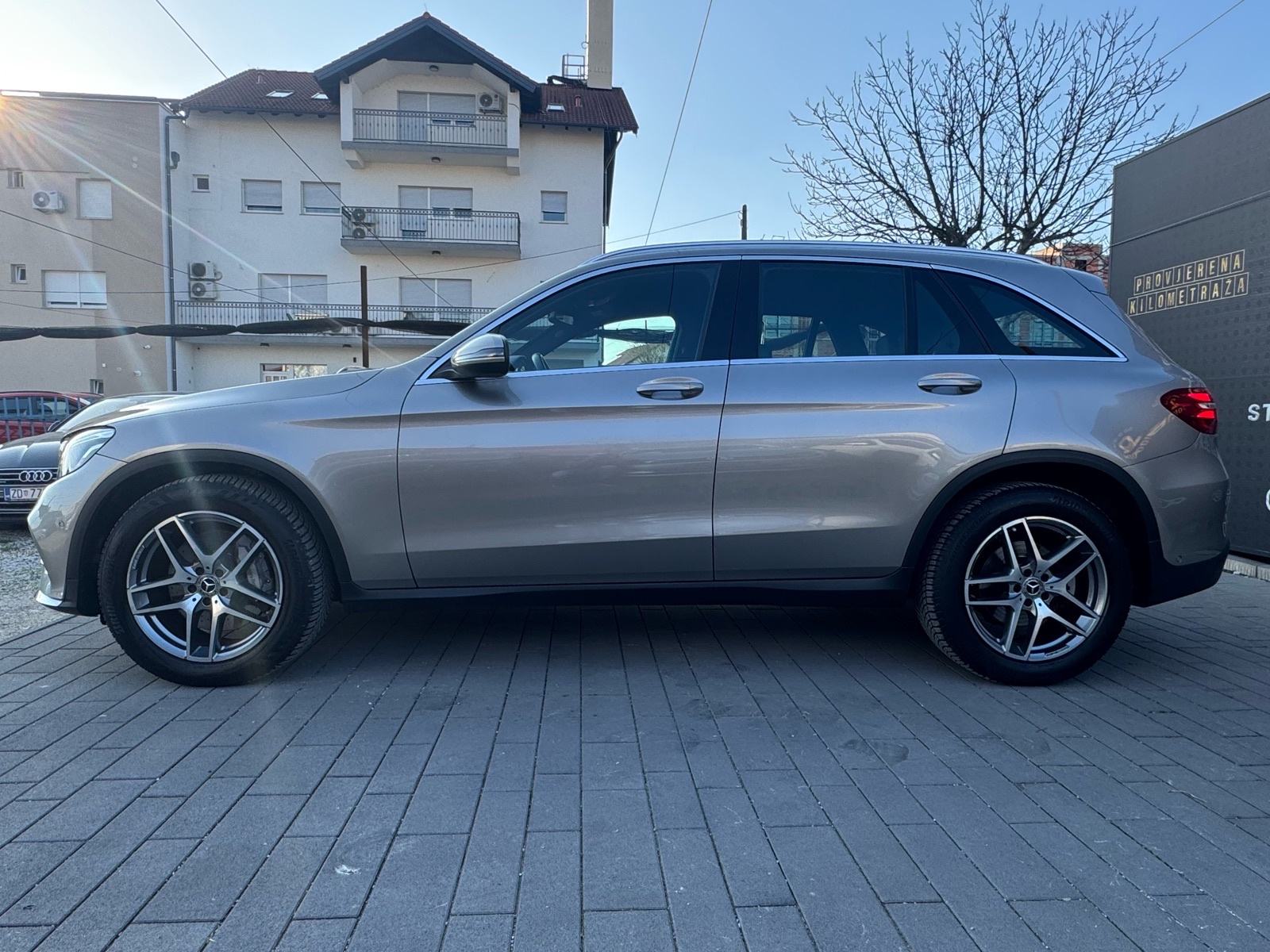 Mercedes-Benz GLC 220d AUTOMATIK / AMG / 4MATIC / LED / NAVI / JAMSTVO, pogled izvana - slika 5