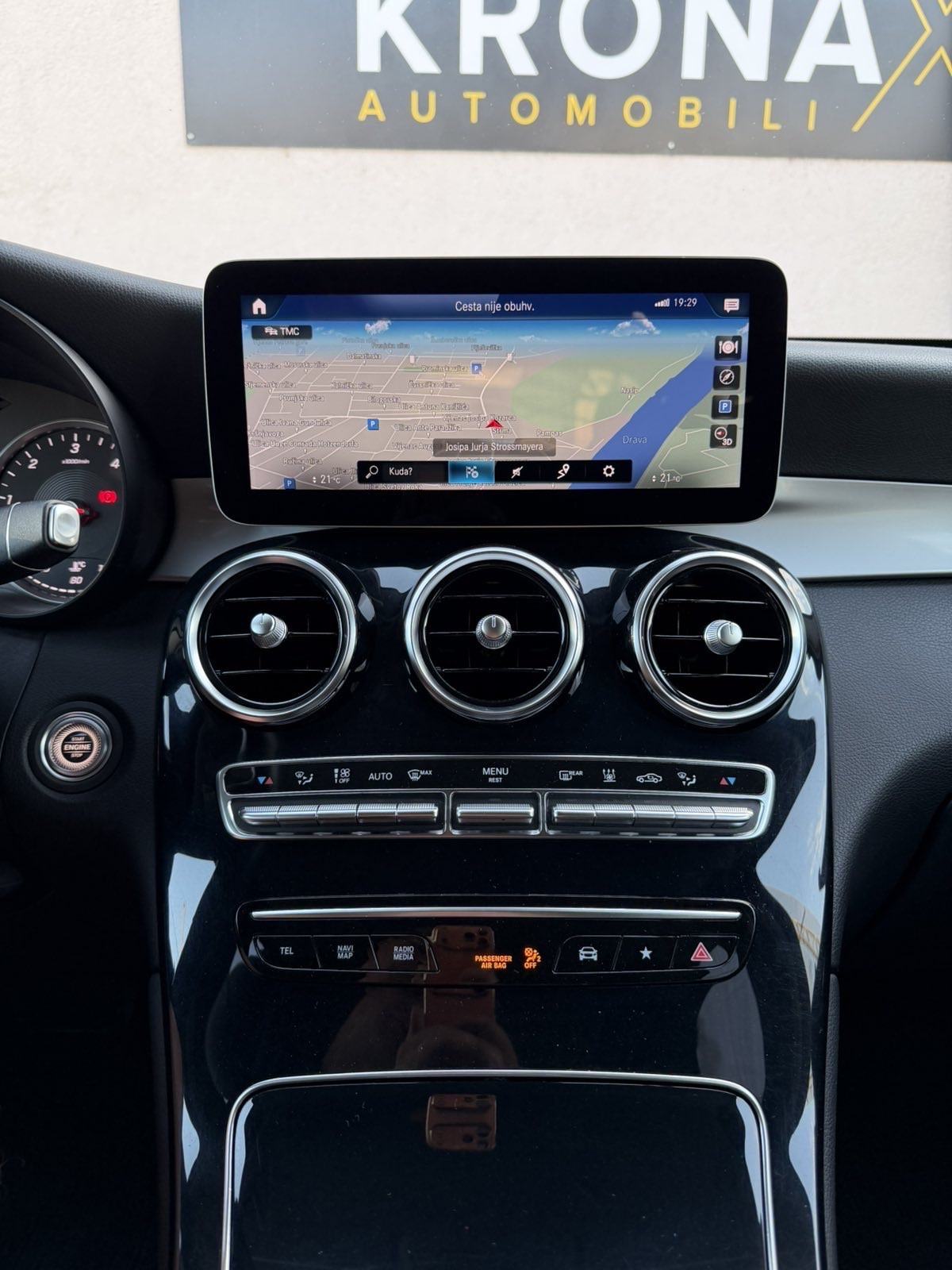 MERCEDES-BENZ GLC 220 d 4MATIC AVANTGARDE, fotografija 18