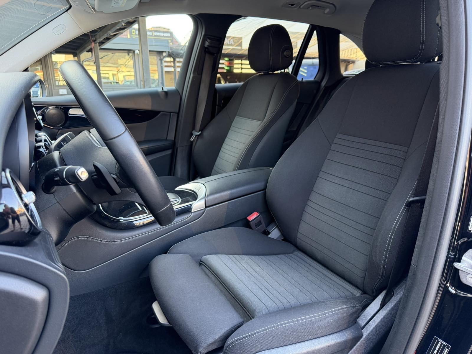 MERCEDES-BENZ GLC 220 d 4MATIC AVANTGARDE, fotografija 12
