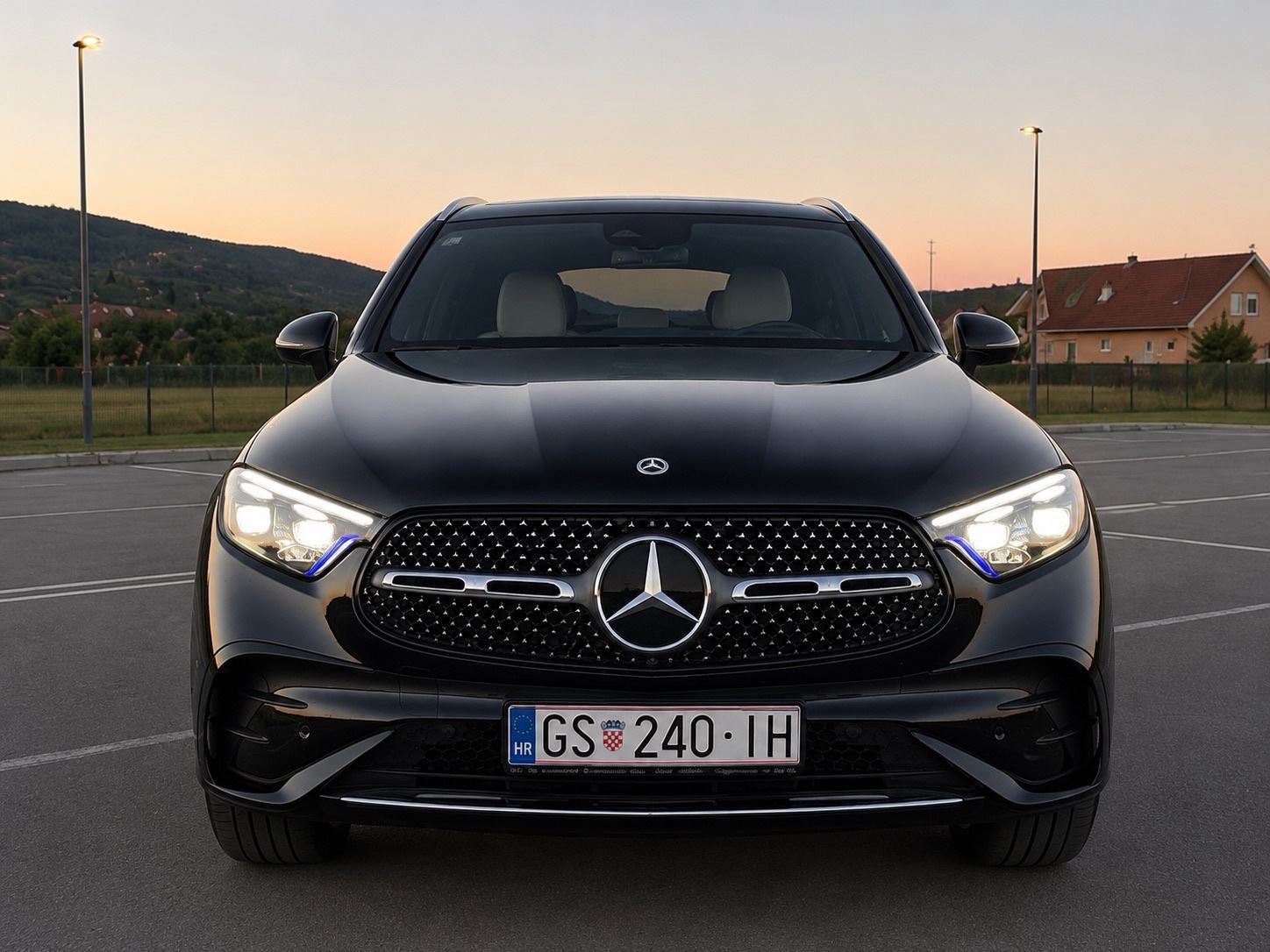 Mercedes-Benz GLC 220d 2025 AMG, 20”, DIGITAL LIGHT, 360, 4M, KASKO, fotografija 2