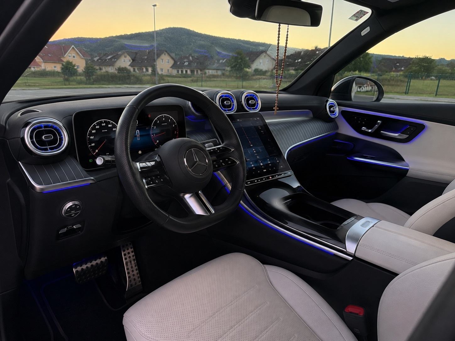 Mercedes-Benz GLC 220d 2025 AMG, 20”, DIGITAL LIGHT, 360, 4M, KASKO, fotografija 5