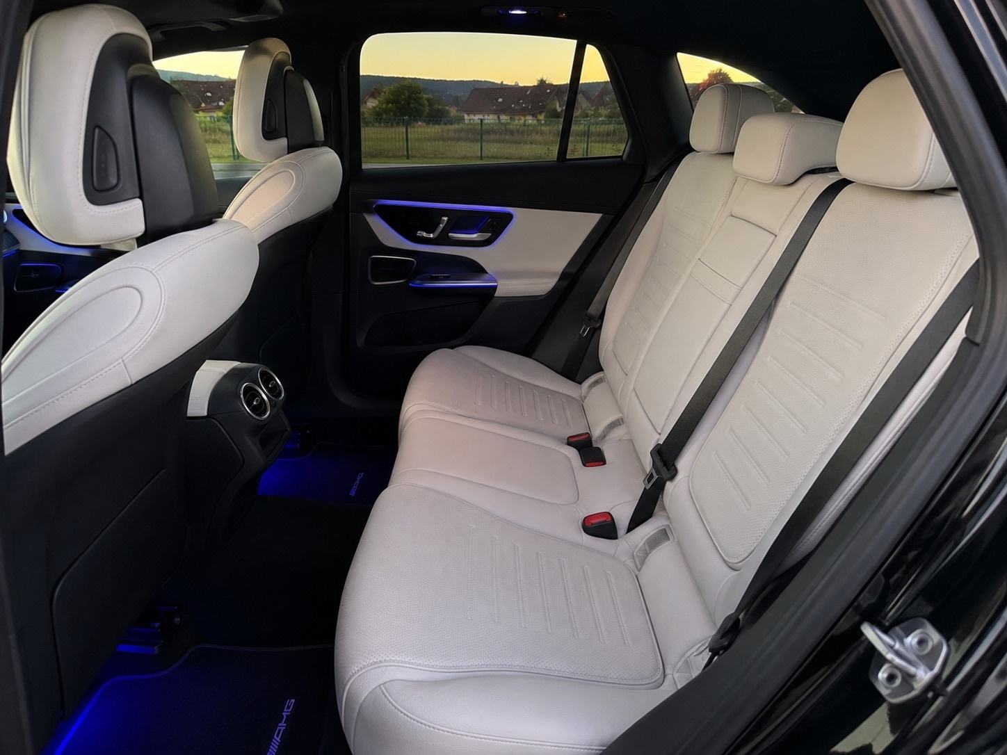 Mercedes-Benz GLC 220d 2025 AMG, 20”, DIGITAL LIGHT, 360, 4M, KASKO, fotografija 7