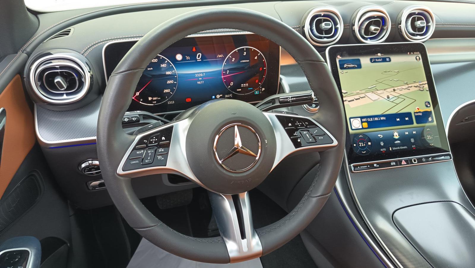 Mercedes-Benz GLC 220 d 4MATIC automatik, fotografija 10