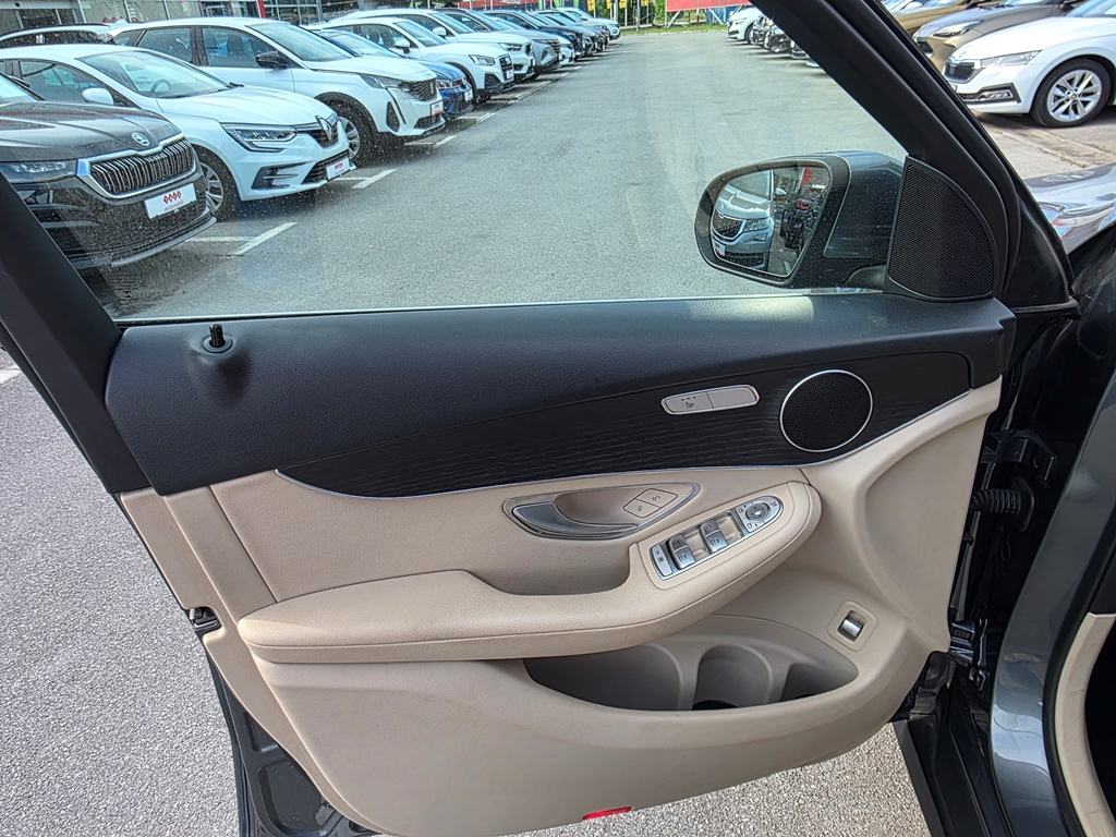 Mercedes-Benz GLC 220 d 4MATIC, fotografija 7