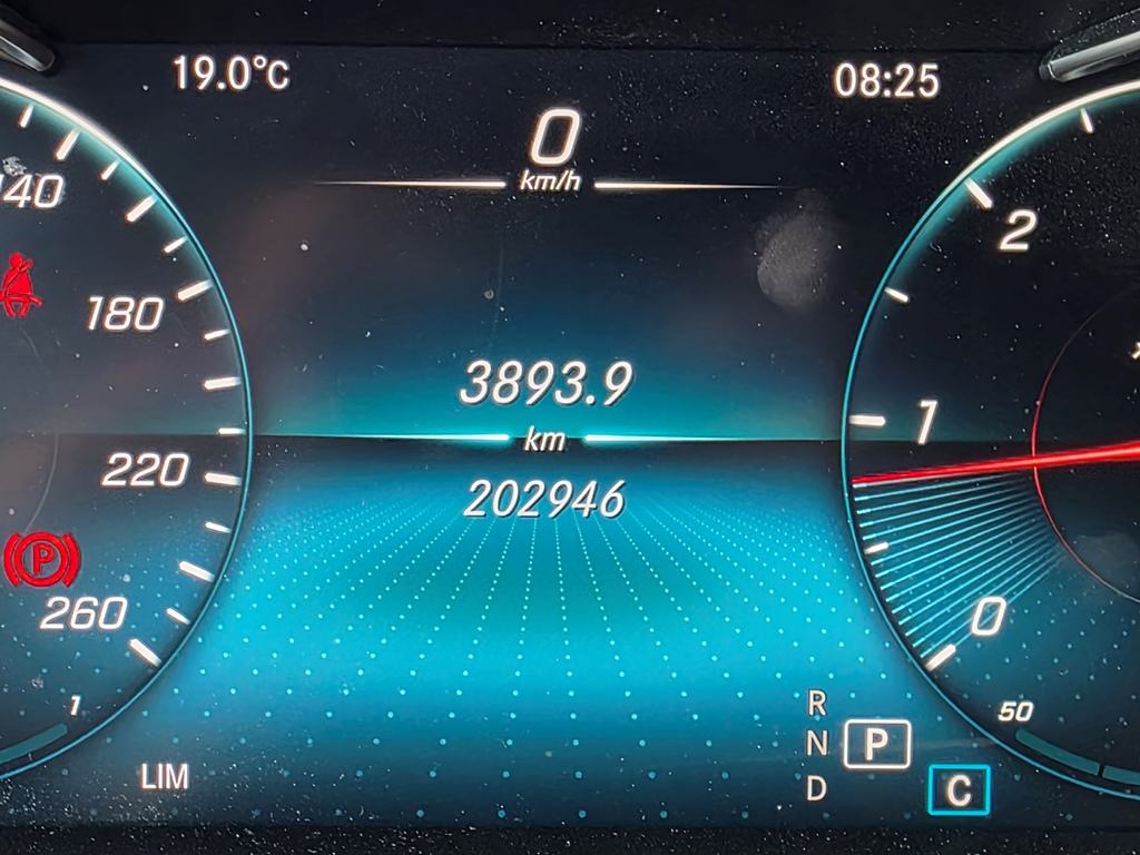 Mercedes-Benz GLC 220 d 4MATIC, fotografija 12