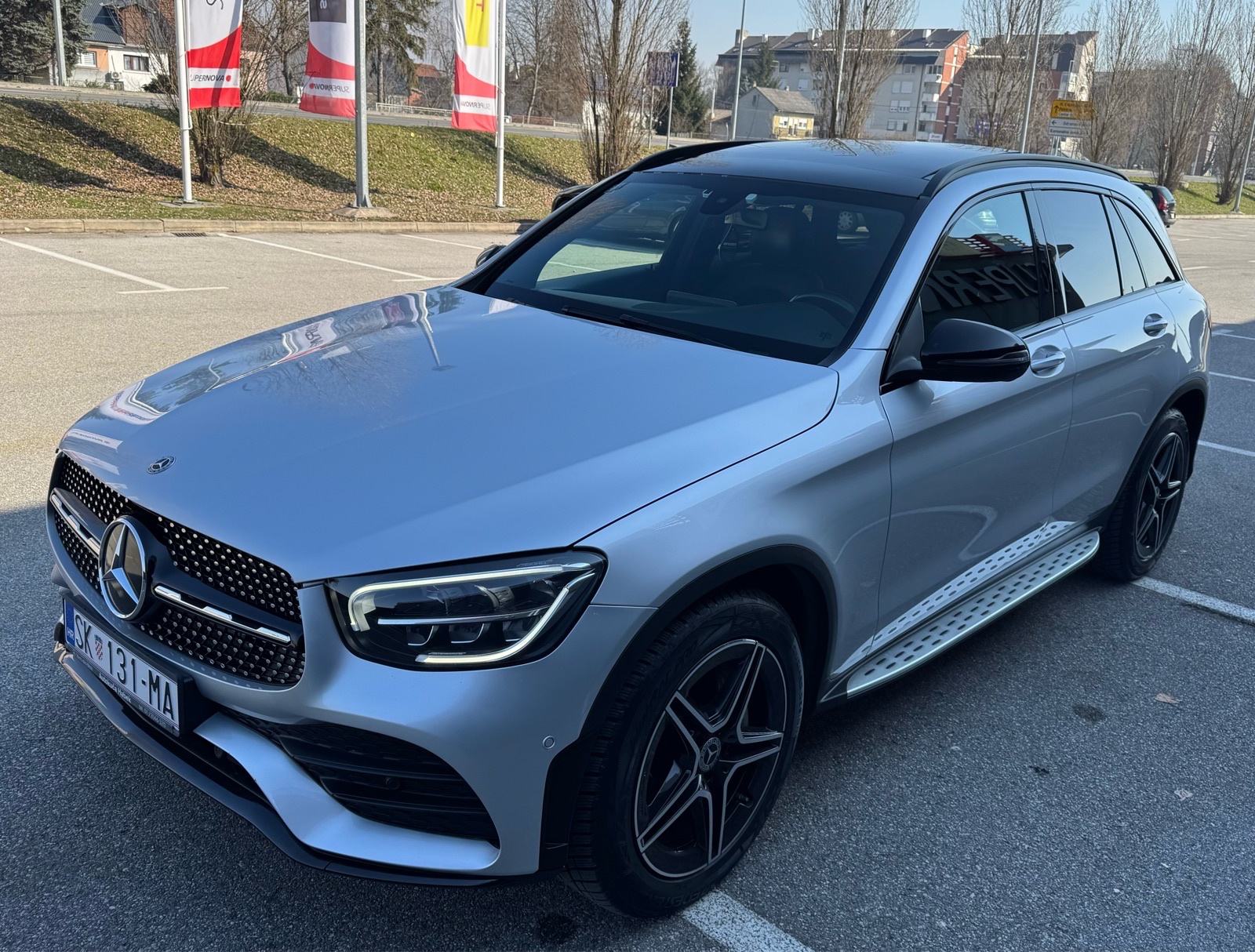 Mercedes-Benz GLC 220 d AMG 4MATIC FULL, pogled izvana - slika 1