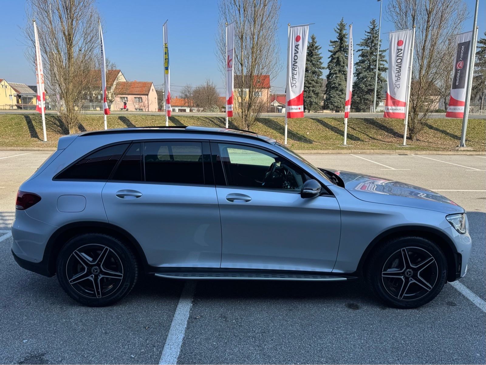Mercedes-Benz GLC 220 d AMG 4MATIC FULL, pogled izvana - slika 4
