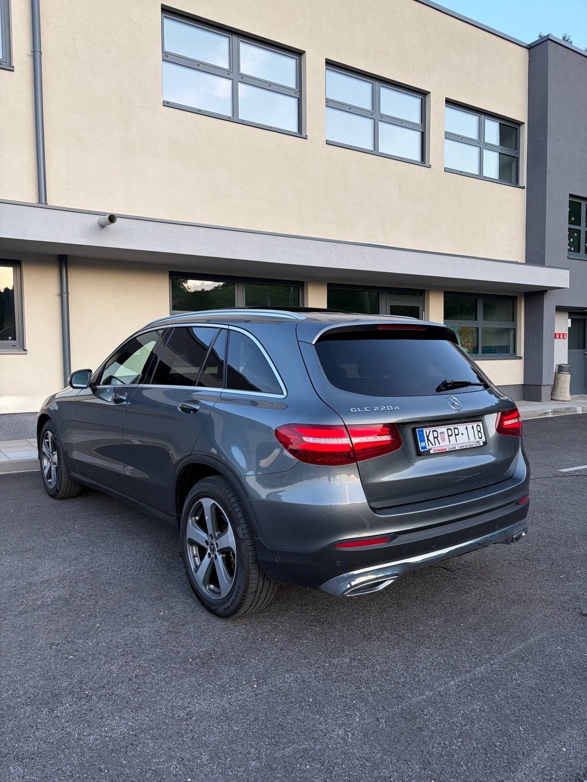 Mercedes-Benz GLC 220 d AMG automatik 2017g., fotografija 7