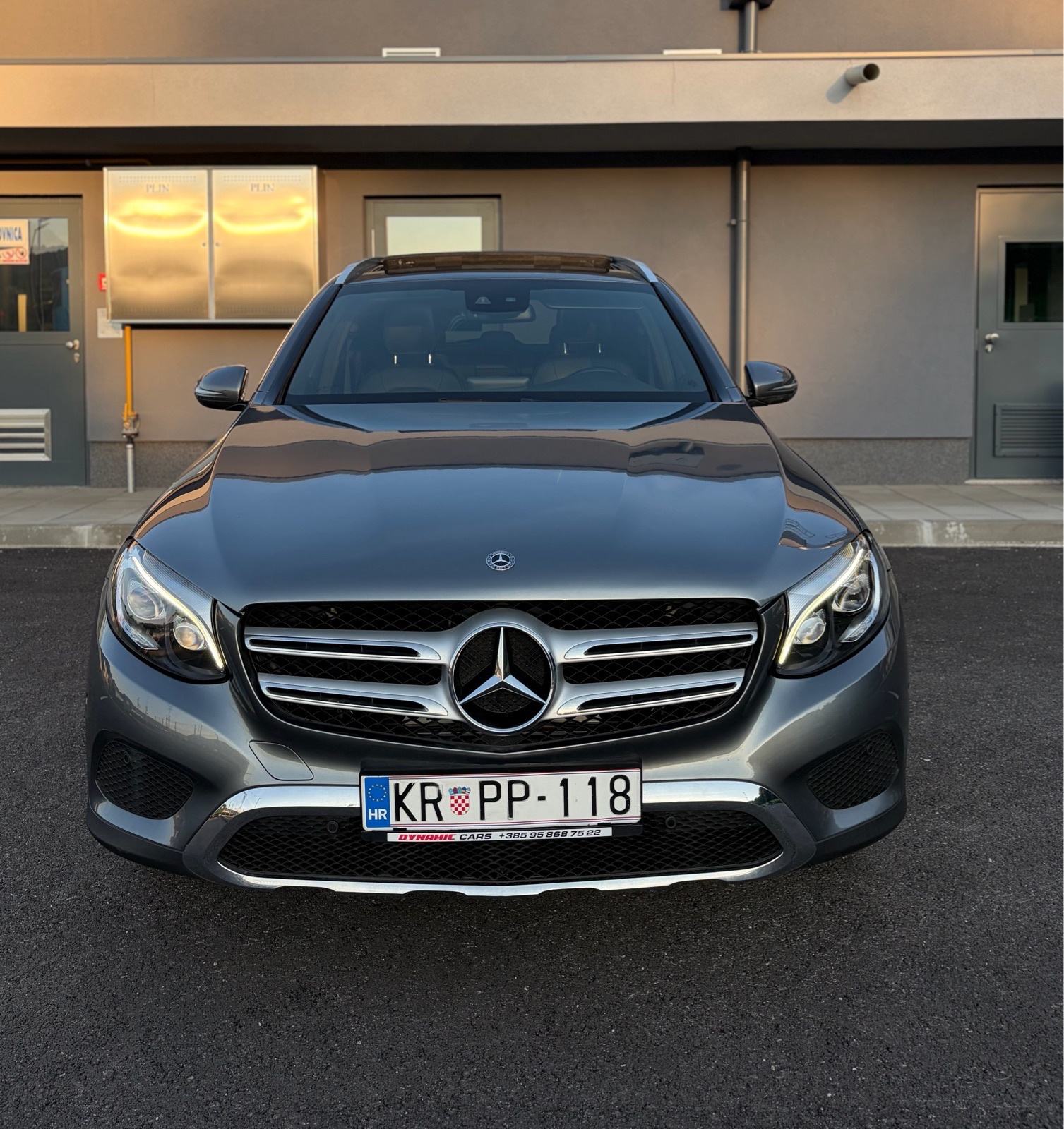 Mercedes-Benz GLC 220 d AMG automatik 2017g., fotografija 16