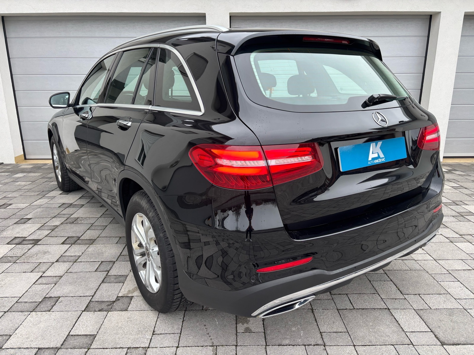 Mercedes-Benz GLC 220d 4M automatik • AMG • Burmester • Odlično stanje, fotografija 5