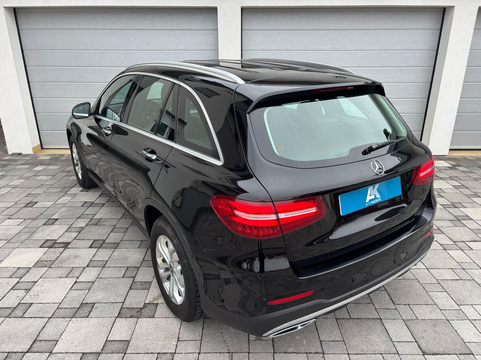 Mercedes-Benz GLC 220d 4M automatik • AMG • Burmester • Odlično stanje, fotografija 6