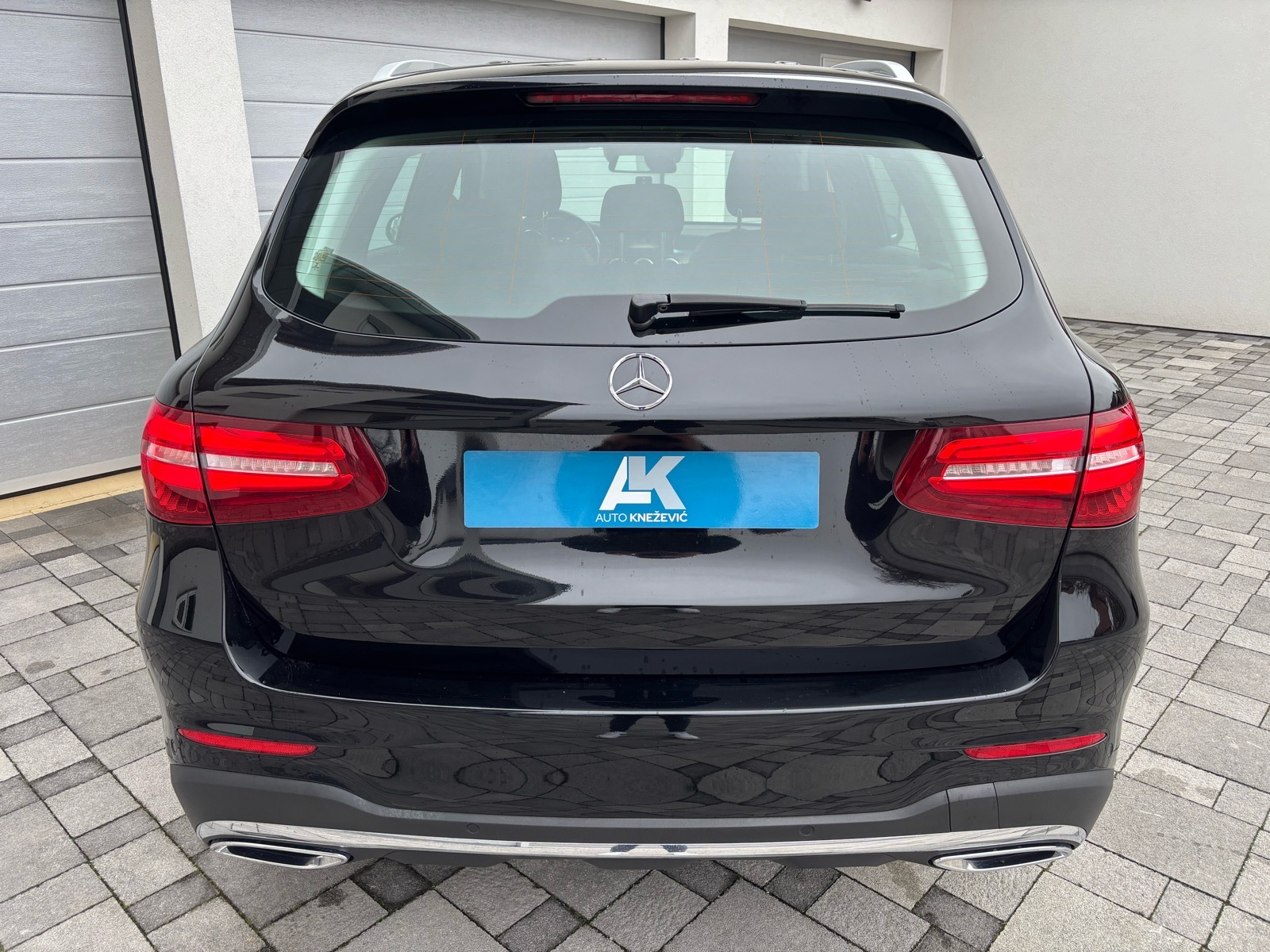 Mercedes-Benz GLC 220d 4M automatik • AMG • Burmester • Odlično stanje, fotografija 9