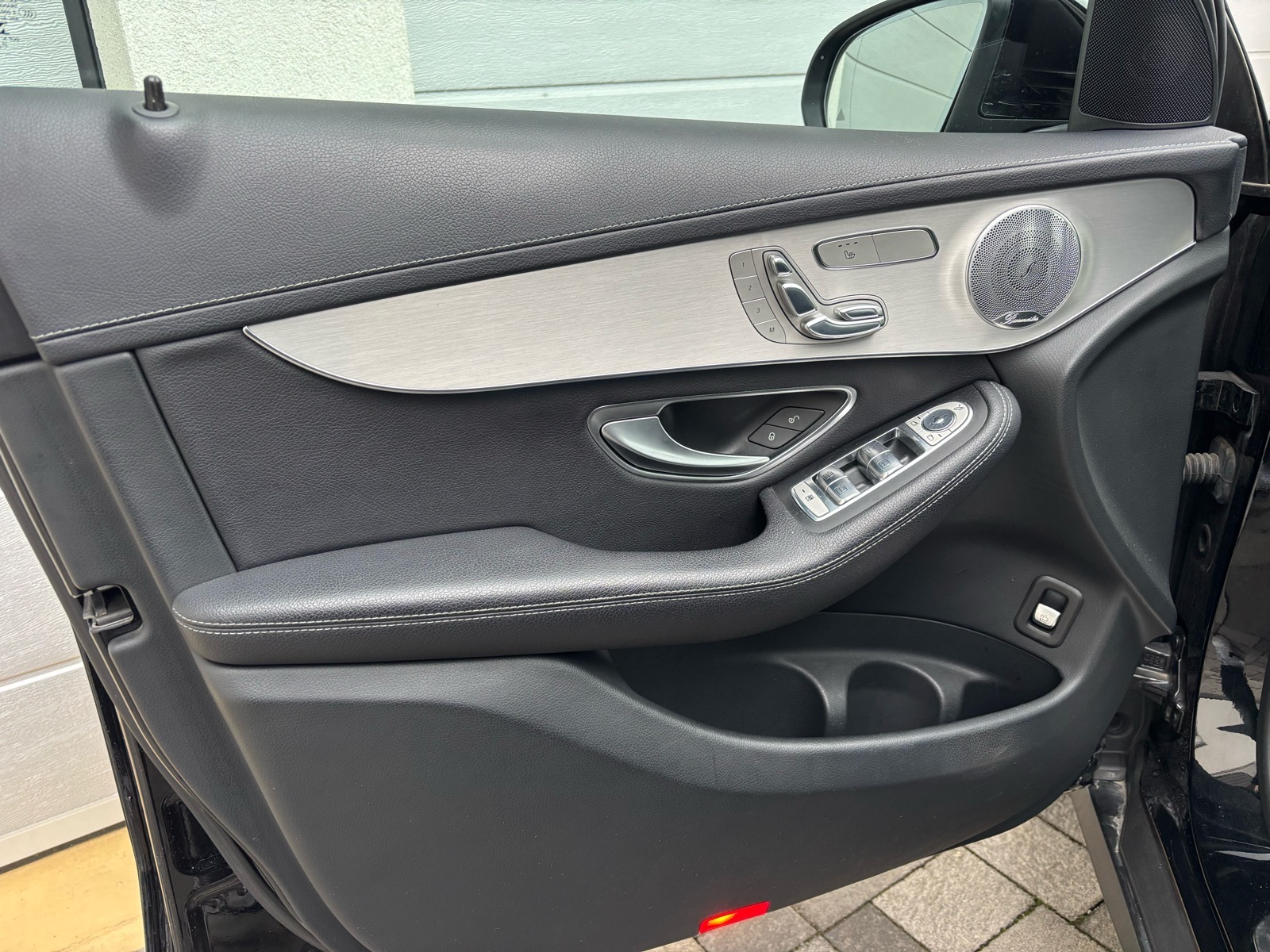 Mercedes-Benz GLC 220d 4M automatik • AMG • Burmester • Odlično stanje, fotografija 15