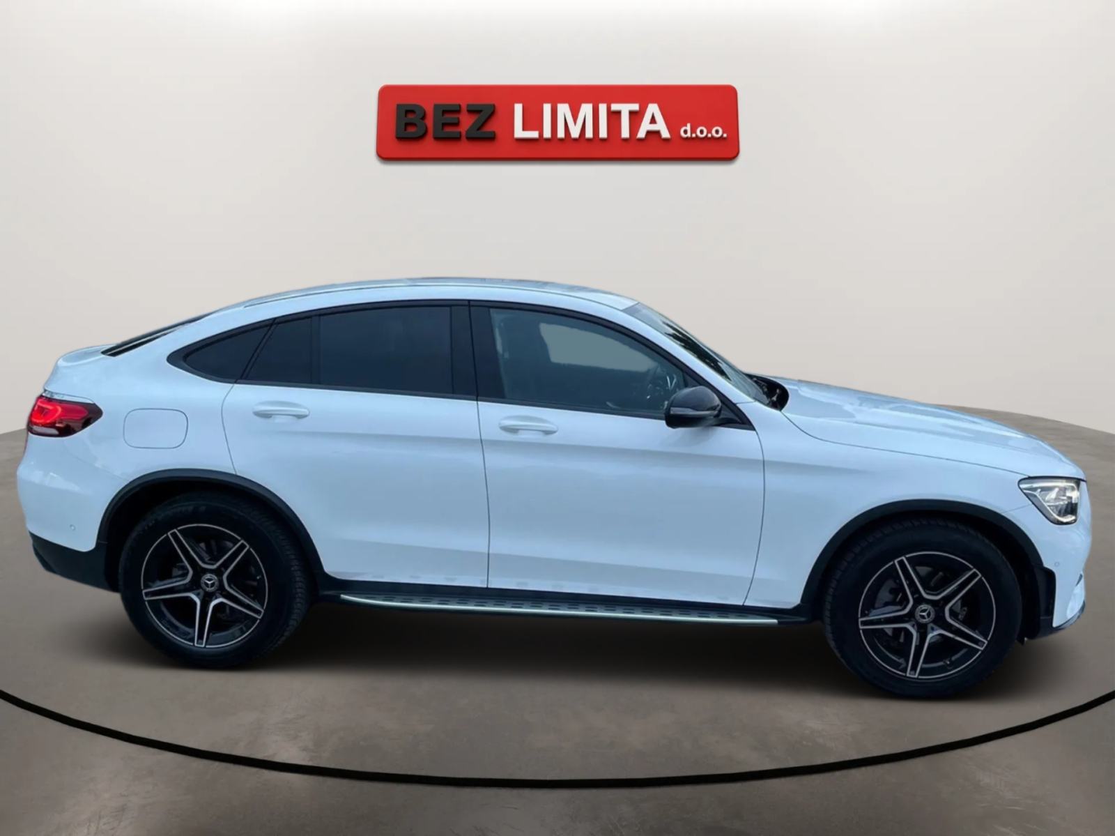 Mercedes-Benz GLC 220 d automatik AMG***AUTOMOBILI BEZ LIMITA***, fotografija 6