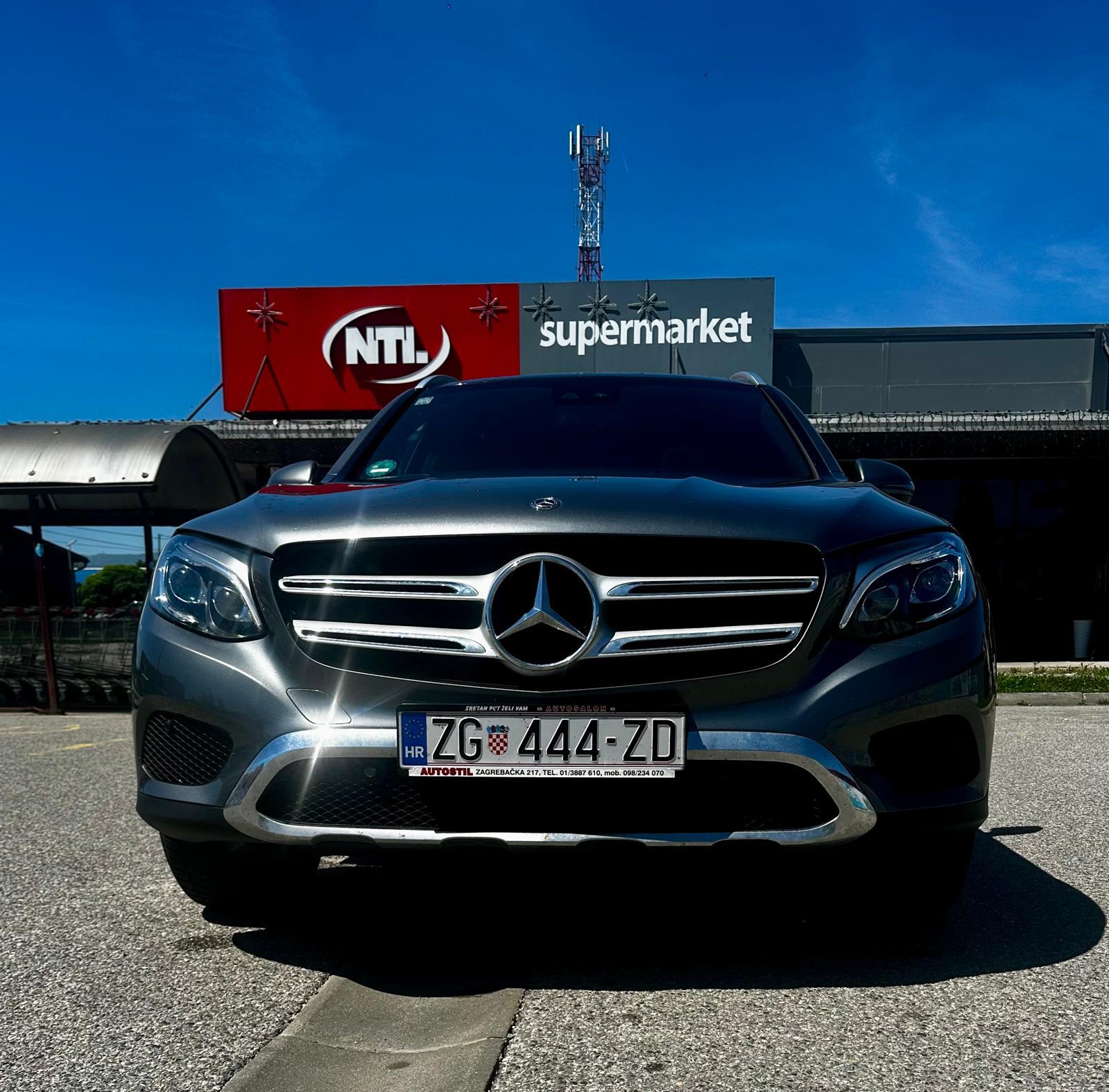 Mercedes-Benz GLC 220 d 4 MATIC *EXCLUSIVE* AMG *PANORAMA* 9G, fotografija 2