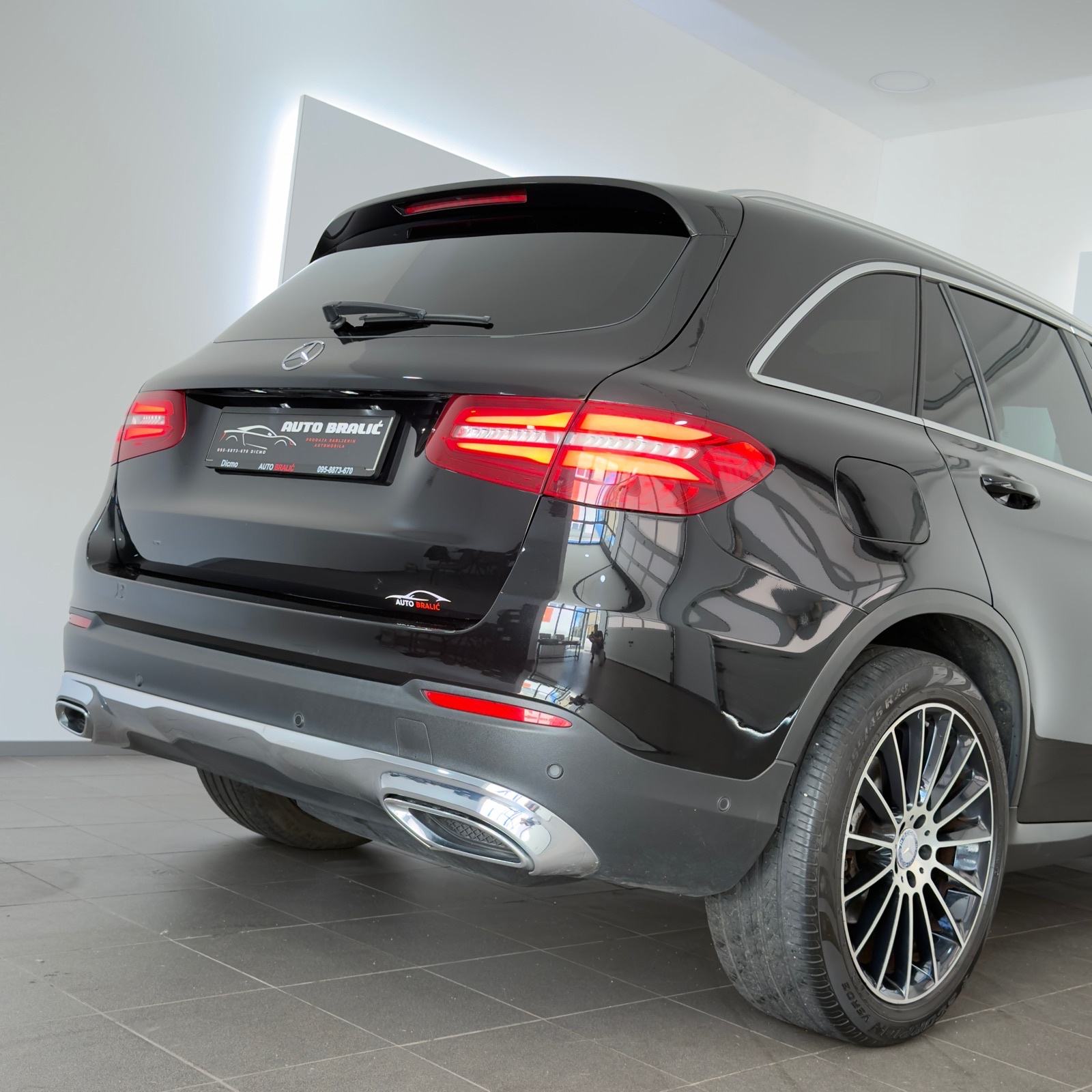 ♦️MERCEDES-BENZ GLC 220CDI♦️JAMSTVO♦️MATRIX-~LED~PANORAMA~NAVI~R19♦️, fotografija 7