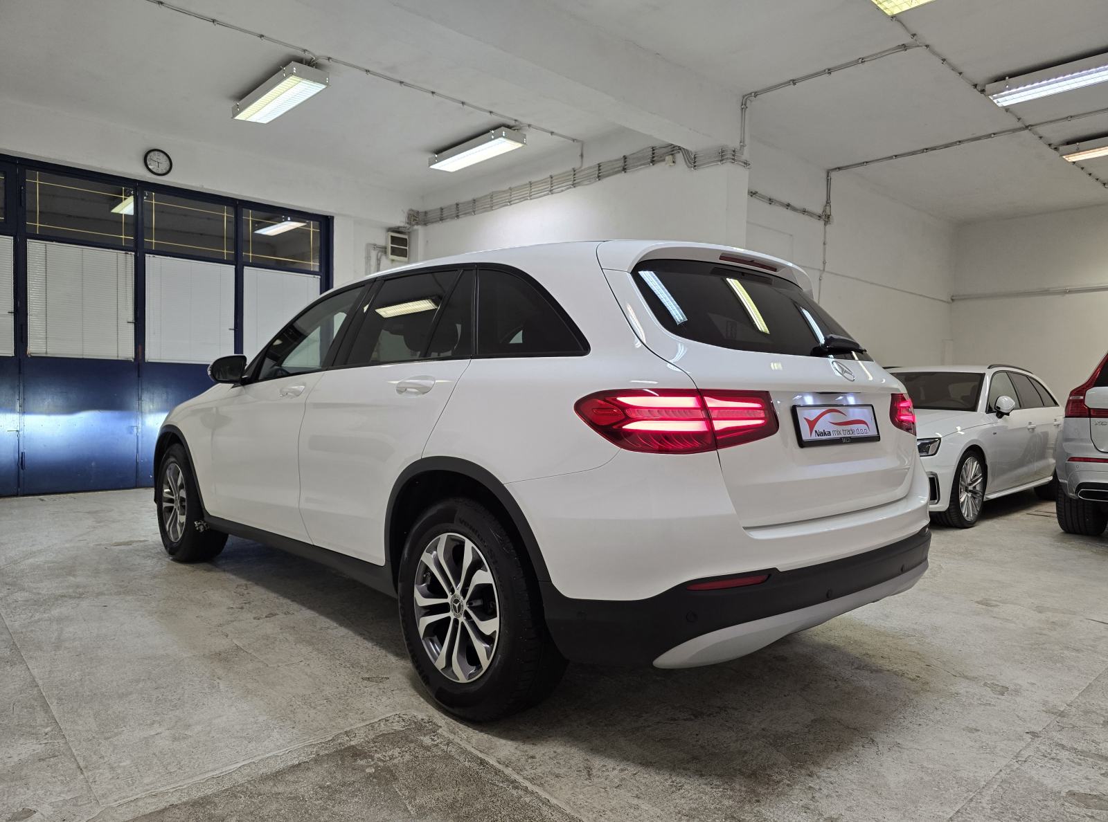 Mercedes-Benz GLC 220d 4X4 89.000 KM LED/NAV/KAM/MEMO/MB-100 GARANCIJA, pogled izvana - slika 5