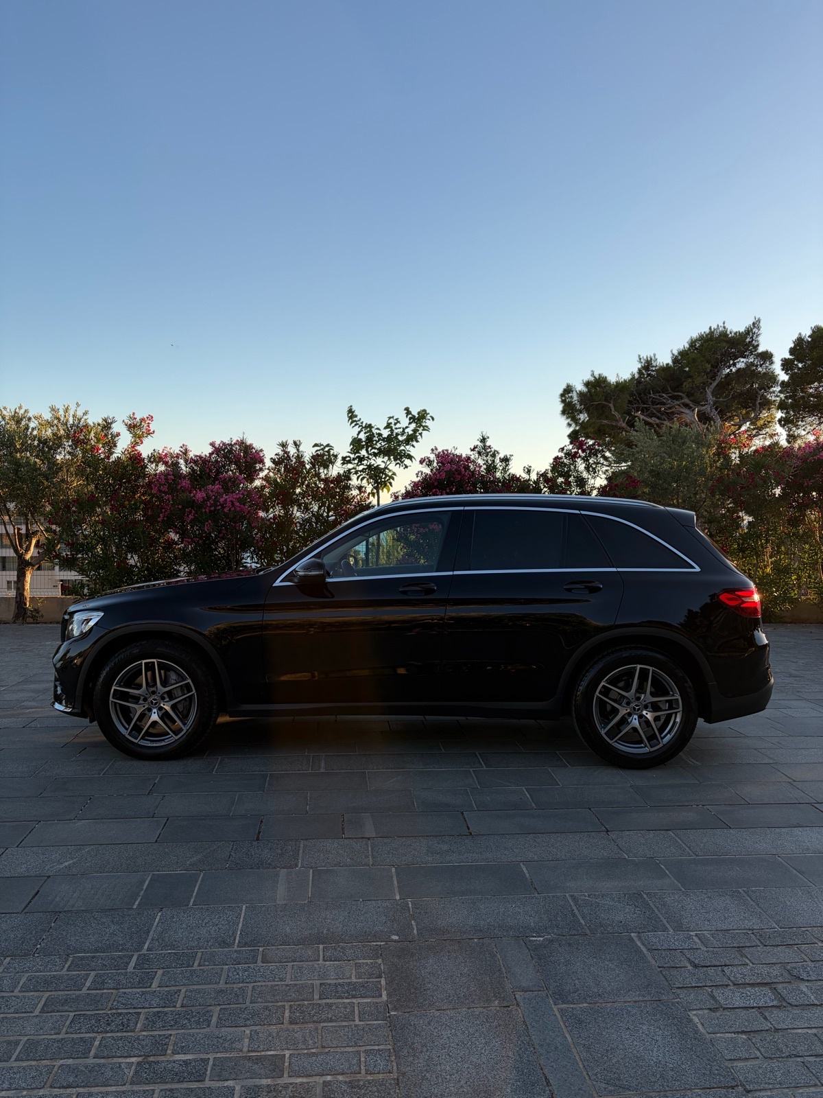 Mercedes-Benz GLC 220d AIRMATIC, ZAMJENJEN LANAC, fotografija 4