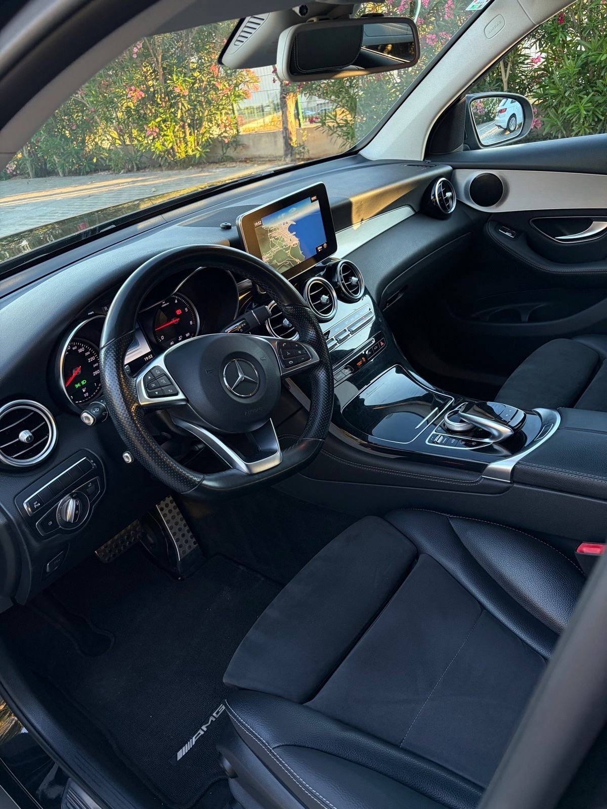 Mercedes-Benz GLC 220d AIRMATIC, ZAMJENJEN LANAC, fotografija 10