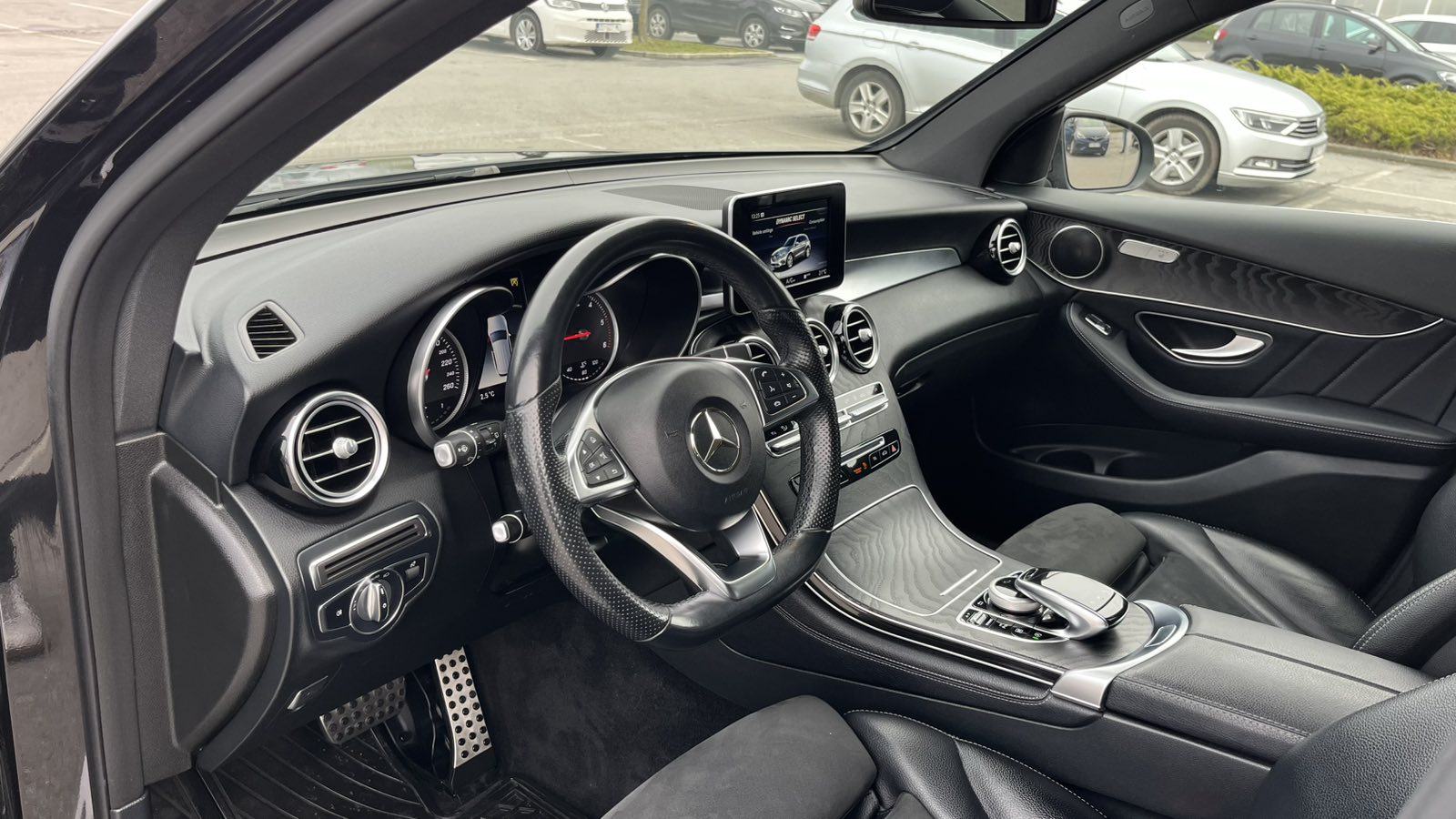 Mercedes-Benz GLC 220d AMG 4matic AUTOMATIK, SERVISNA, KARTICE, fotografija 9